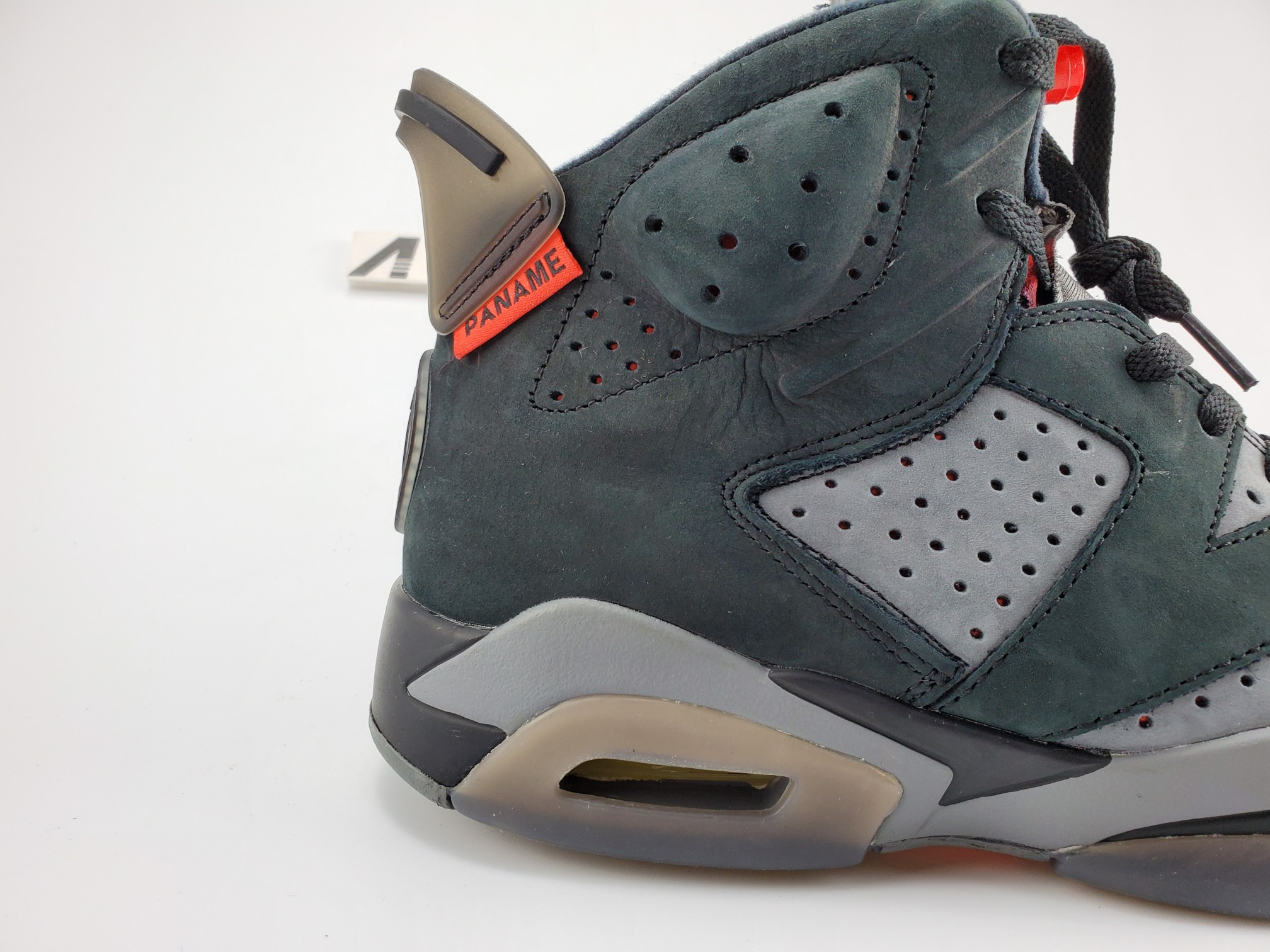 AIR JORDAN 6 “PSG”
