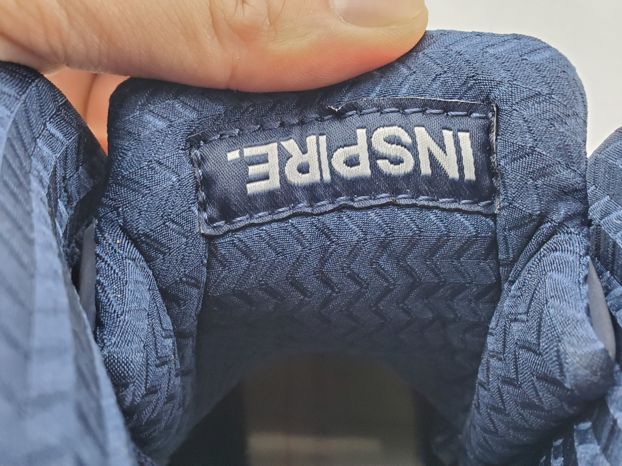 Jordan 5 Retro Michigan 2019
