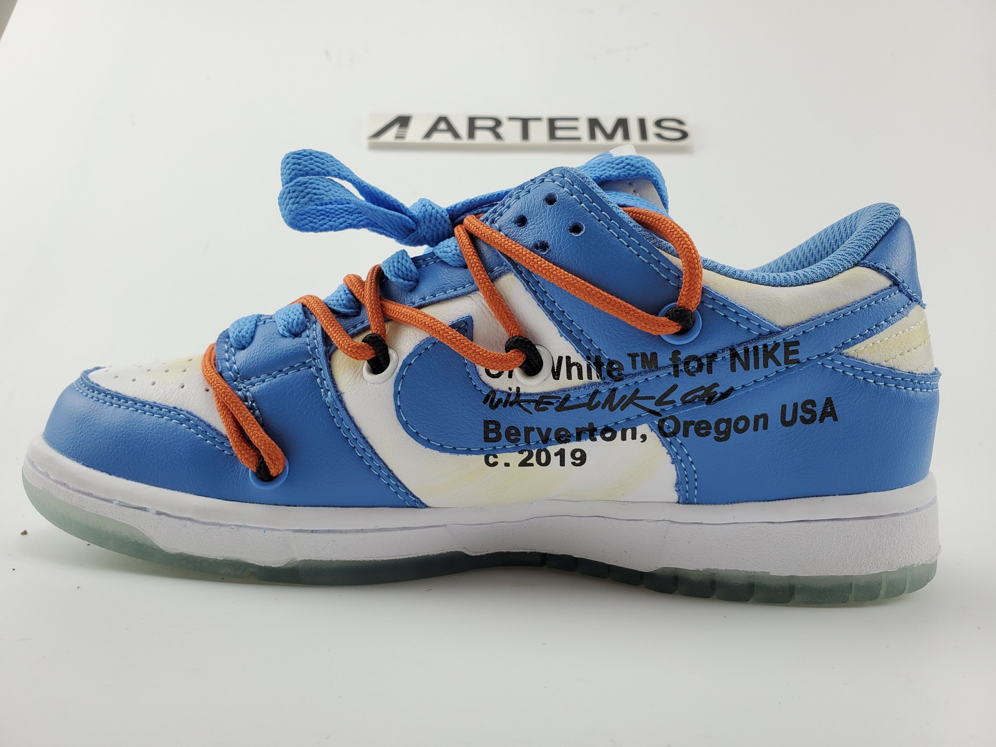 Nike Dunk Low Off-White Futura