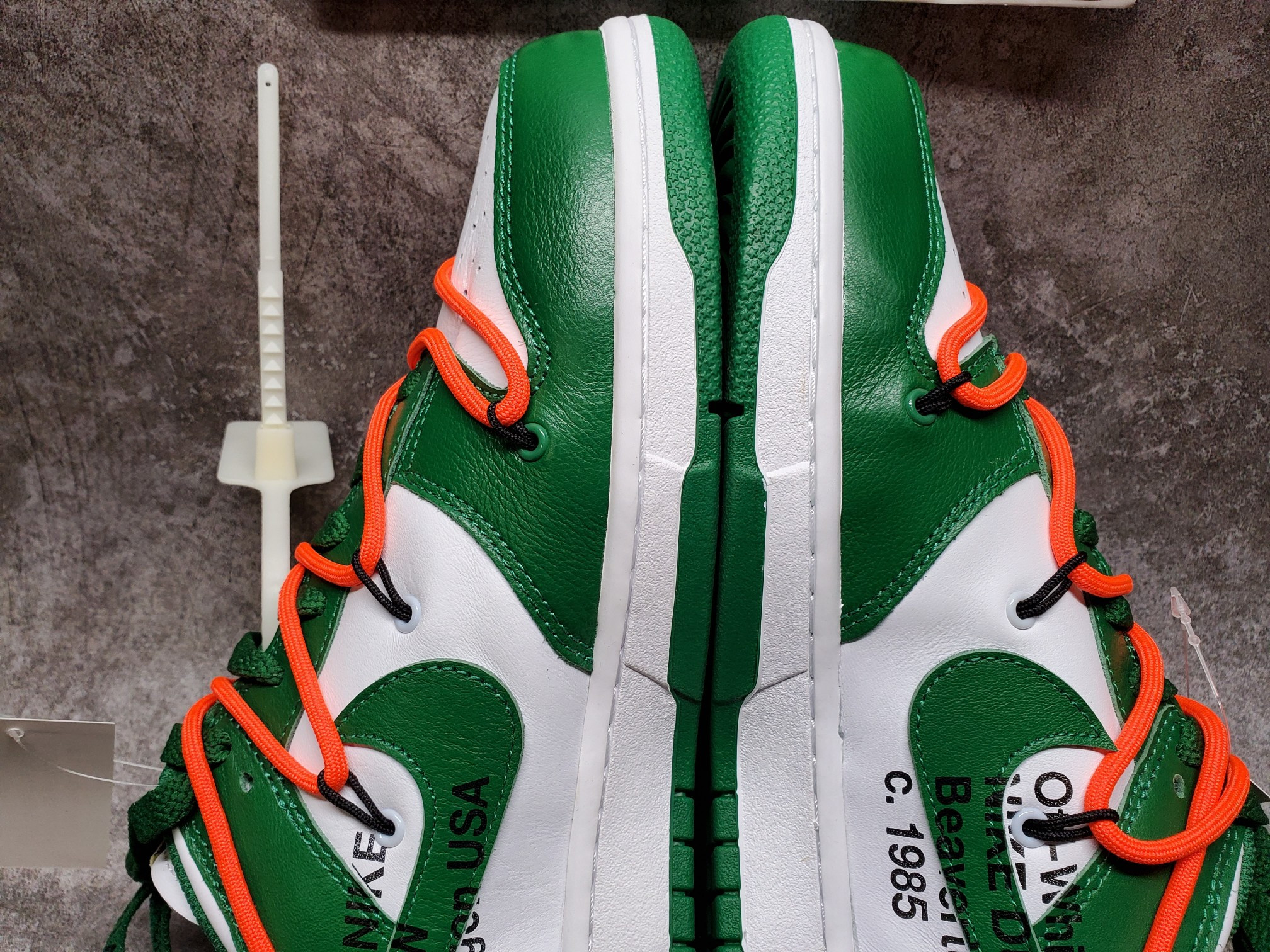 Nike Dunk Low Off -White "PINE GREEN"