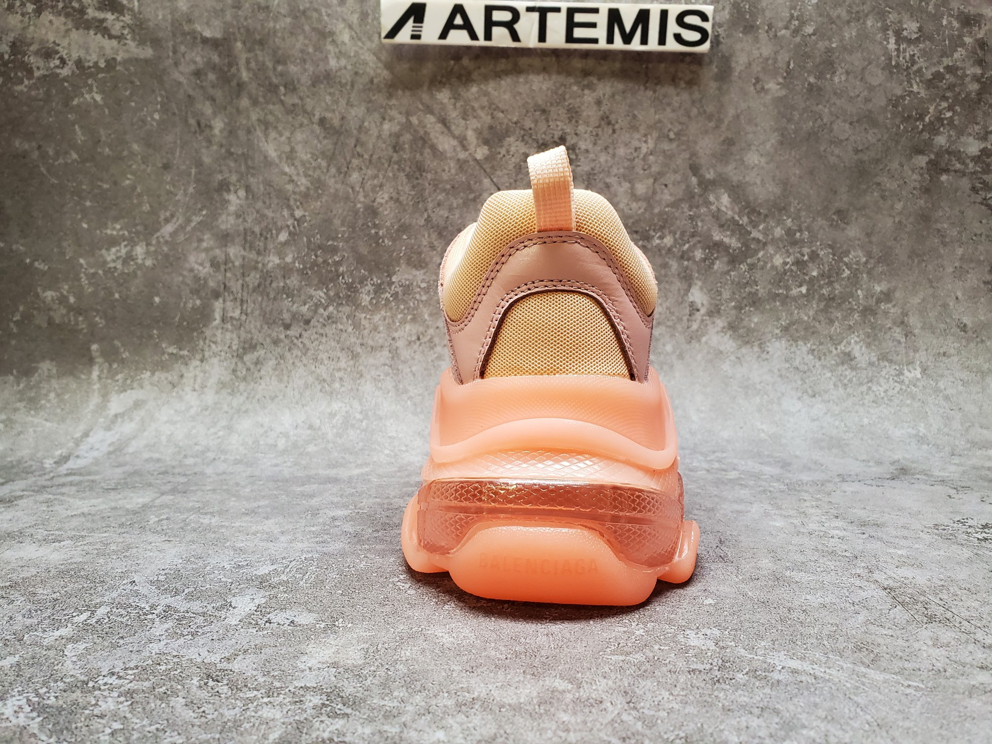 Balenciga Triple S Light Pink