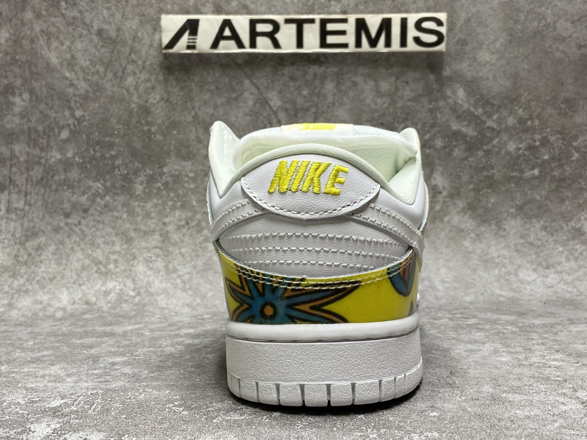 Nike Dunk SB Low De La Soul