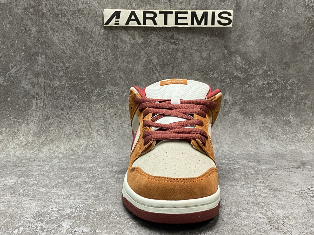 Nike SB Dunk Low Pro Dark Russet Cedar