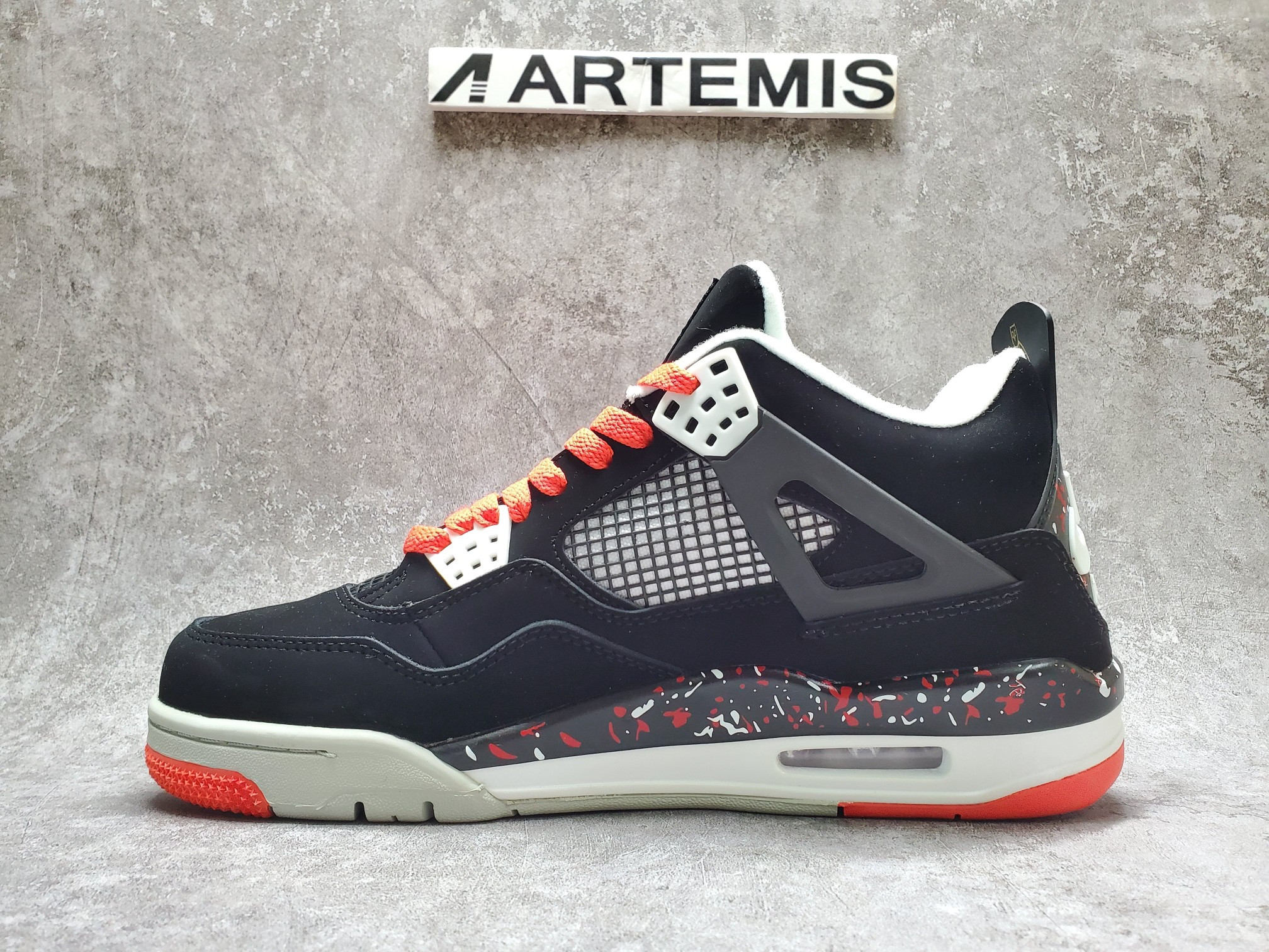 Air Jordan 4 Retro X OVO
