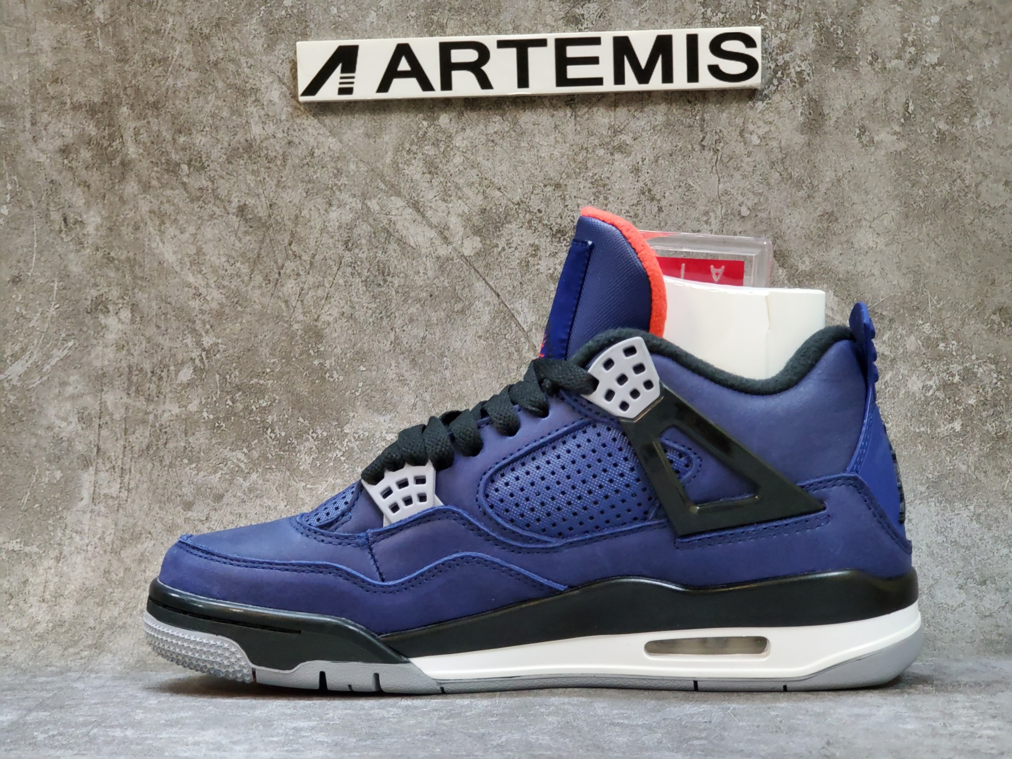 Air Jordan 4 Retro Winterized Loyal Blue