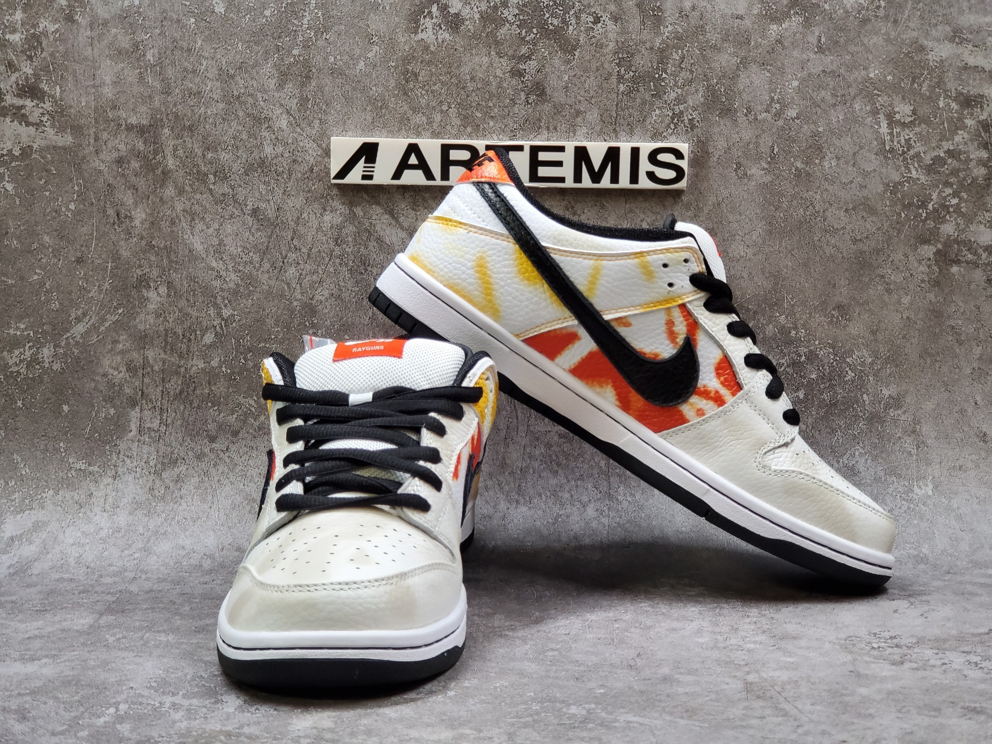 Nike SB Dunk Low Raygun Tie-Dye White