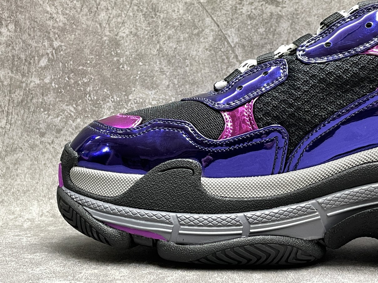 Balenciga Triple S Sneaker Bright Purplish Red