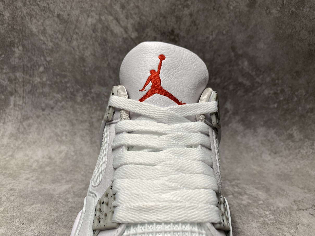 Air Jordan 4 Retro White Oreo