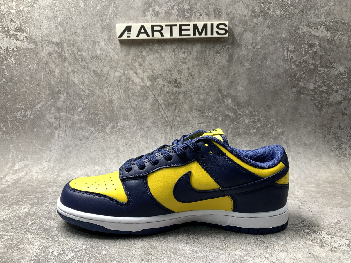 Nike Dunk Low Michigan