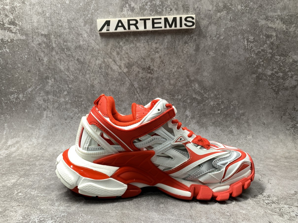 Balenciga Track 2.0 White Red