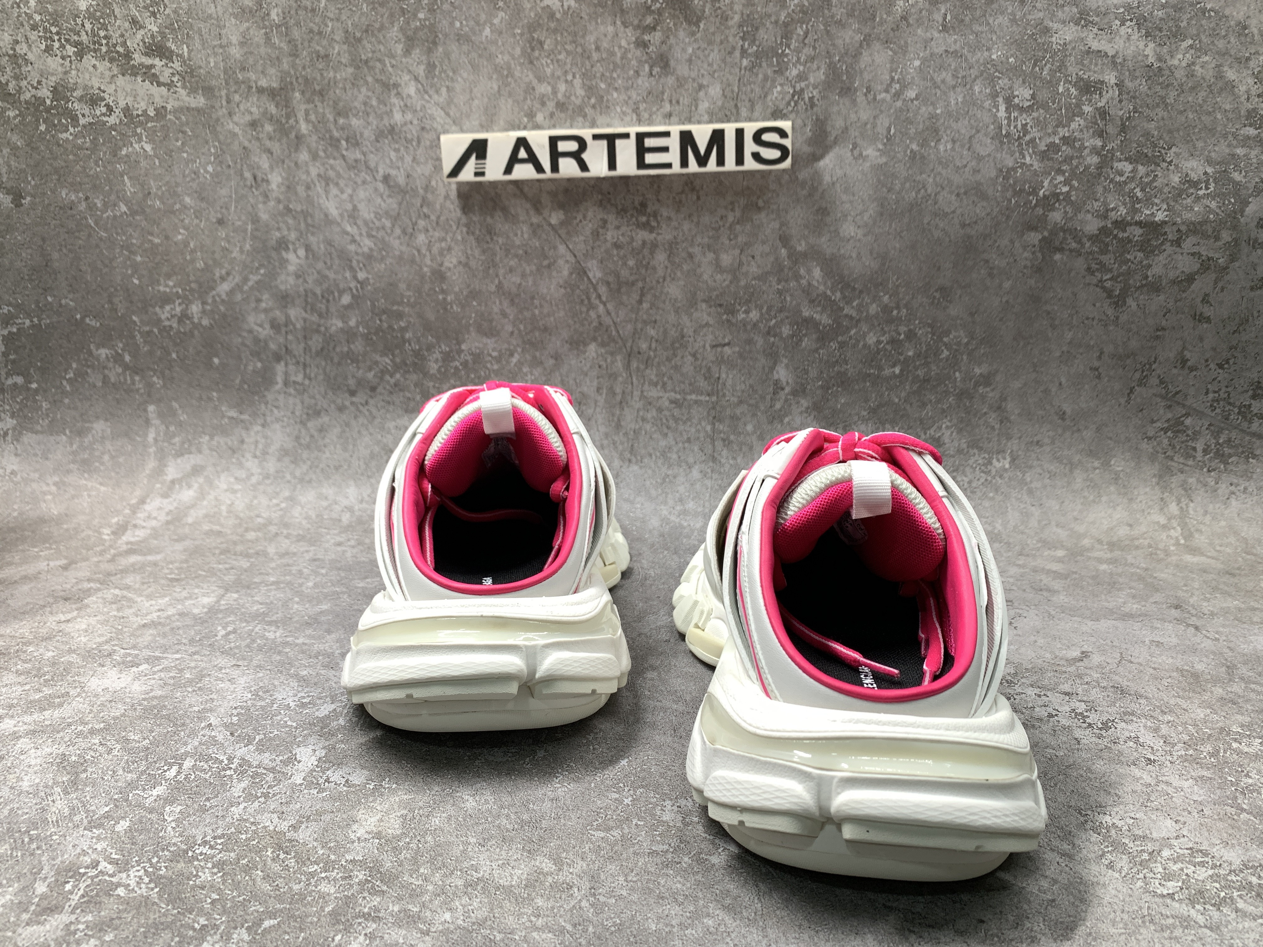 Balenciga Track Mule White Pink