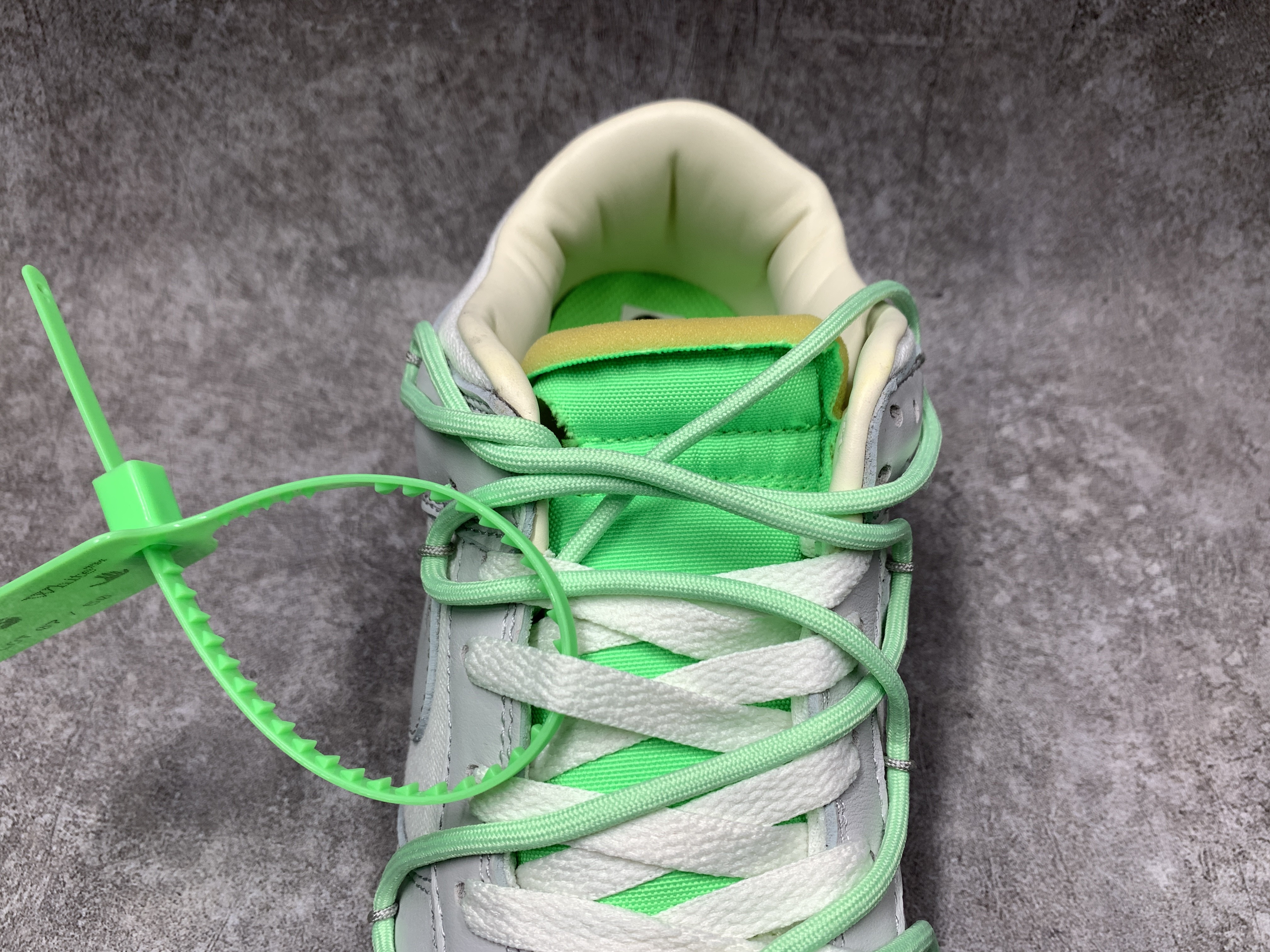 Nike Dunk Low x Off-White ’07 of 50′