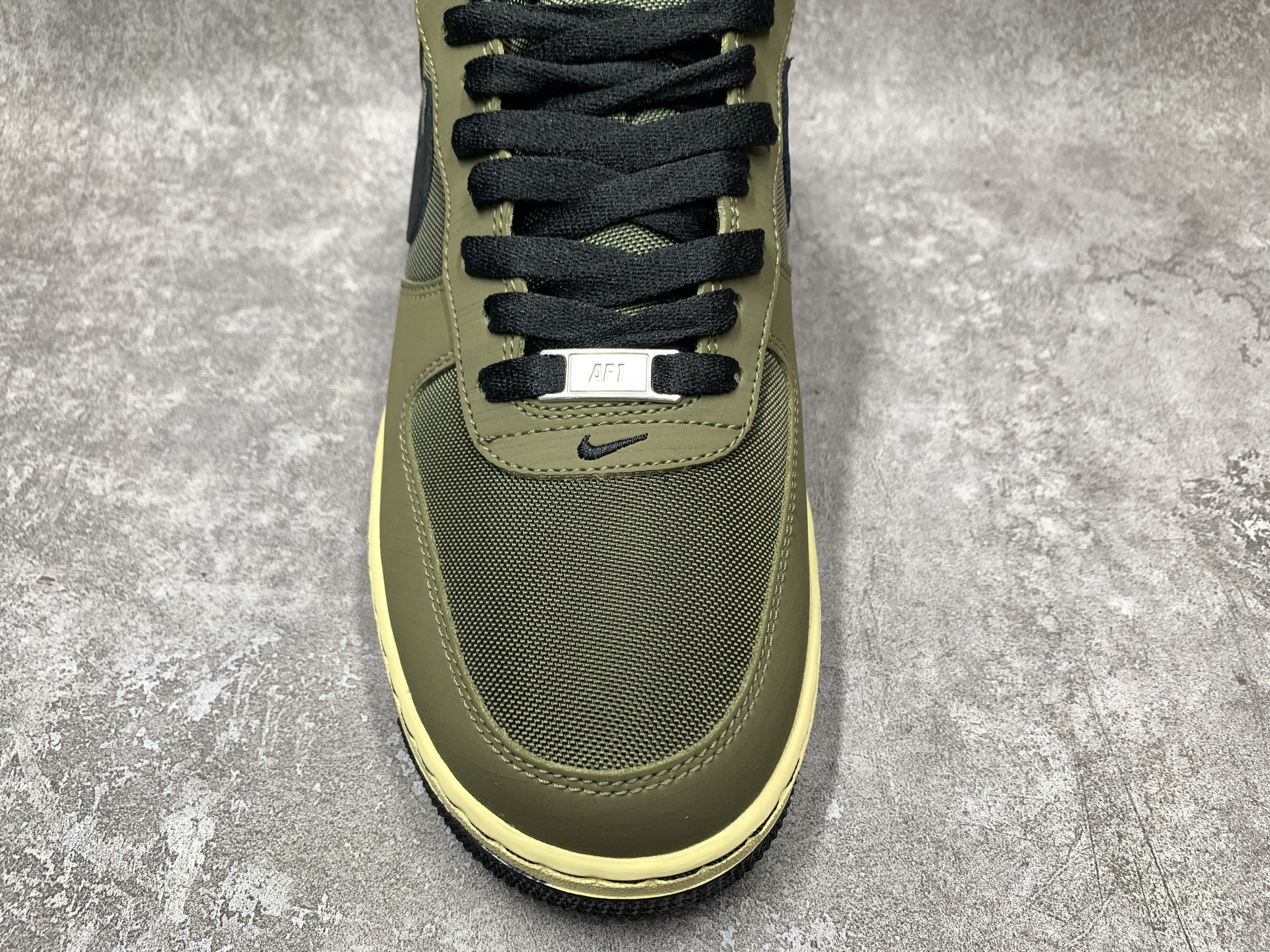 Nike Air Force 1 Low SP UNDEFEATED Ballistic Dunk vs AF1