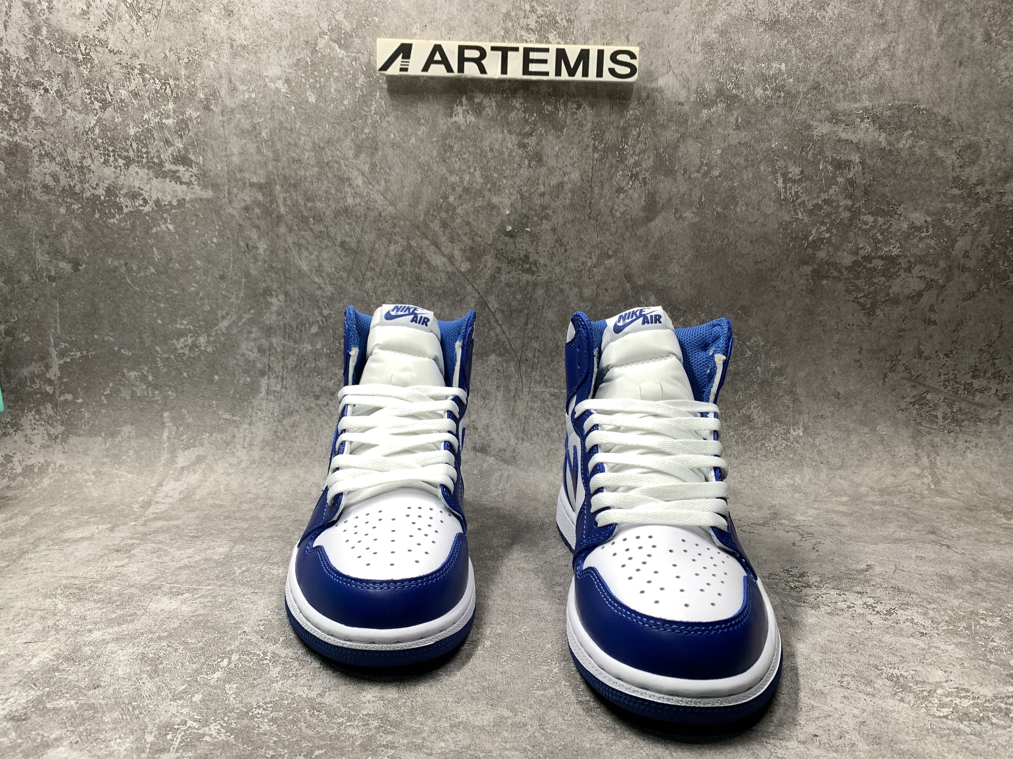 Air Jordan 1 Retro High OG