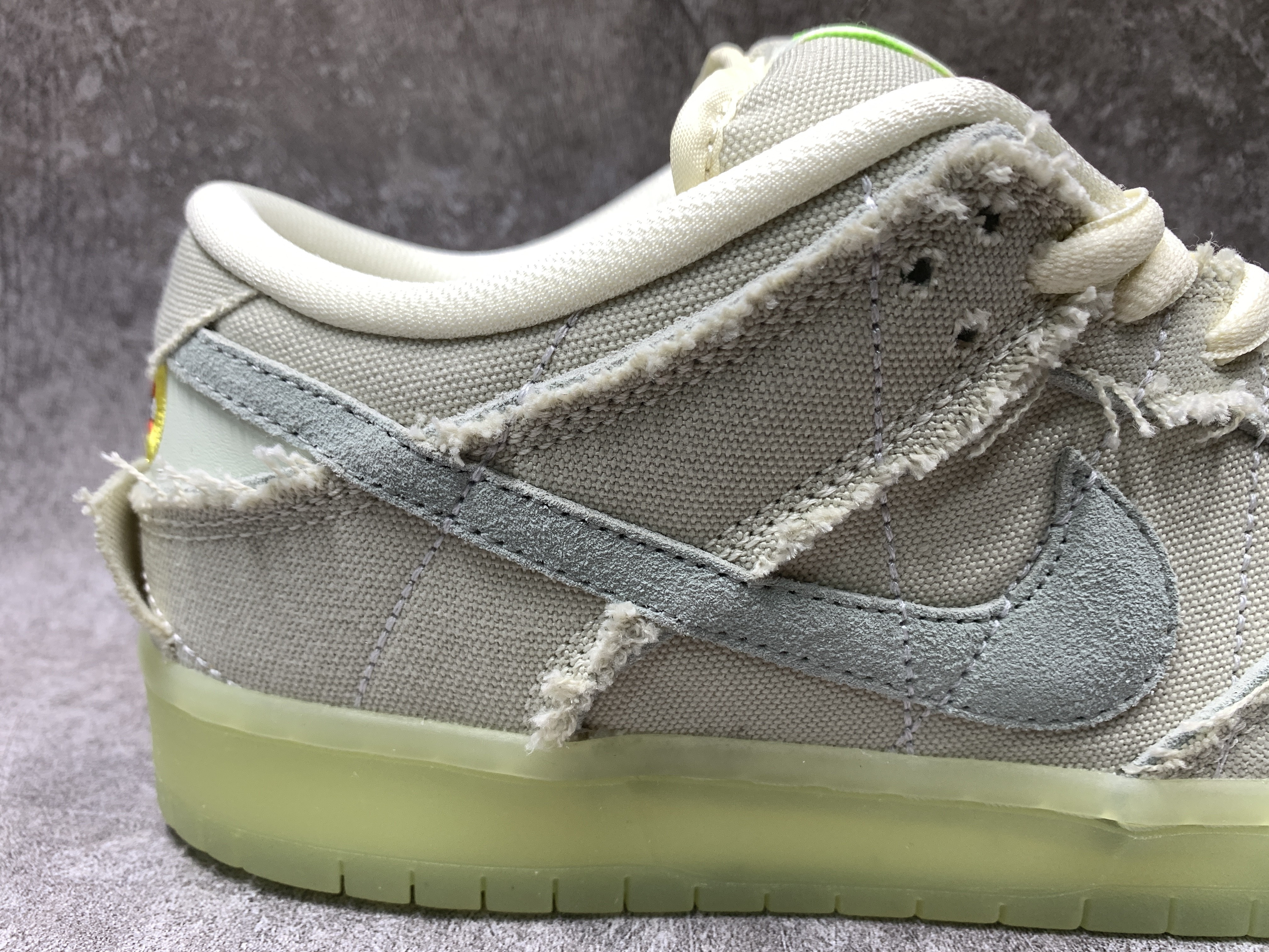 Nike SB Dunk Low Mummy