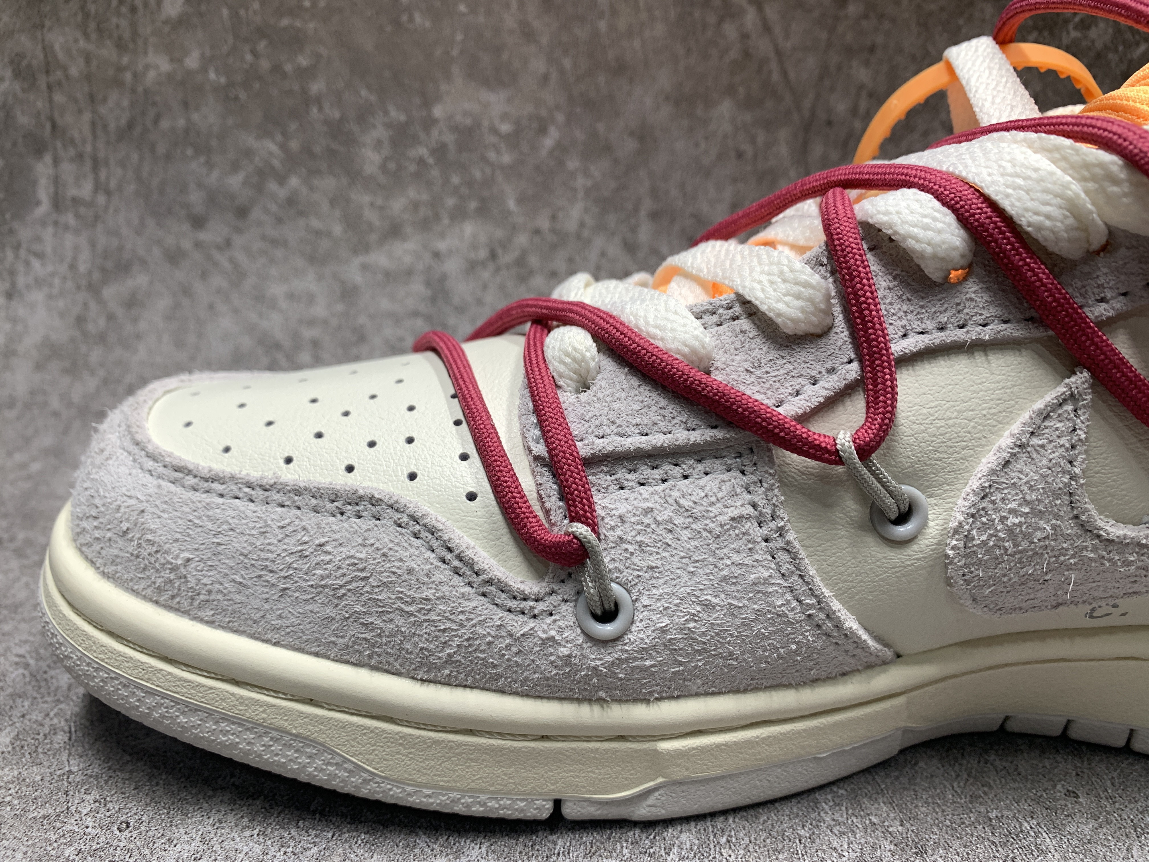 Off-White x Dunk Low Lot 35 of 50