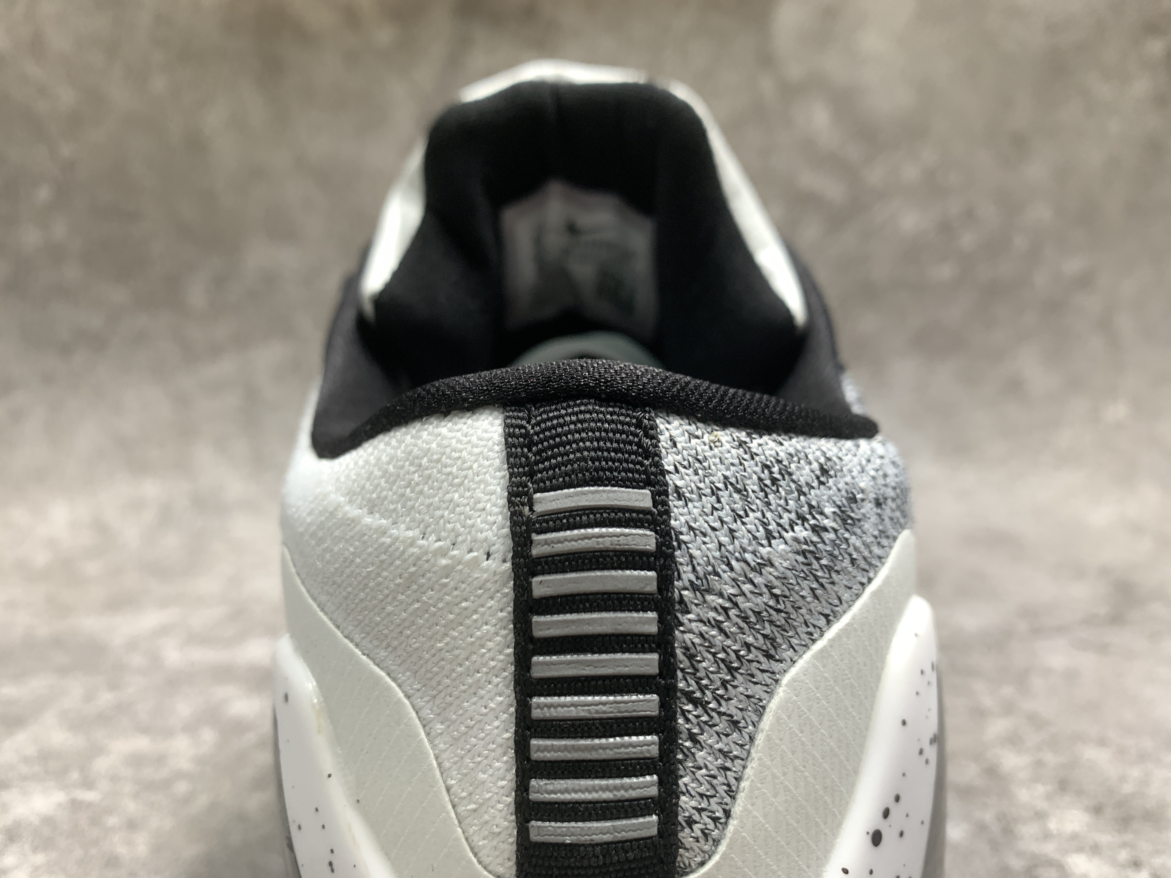 Nike Kobe 9 Elite Low Beethoven