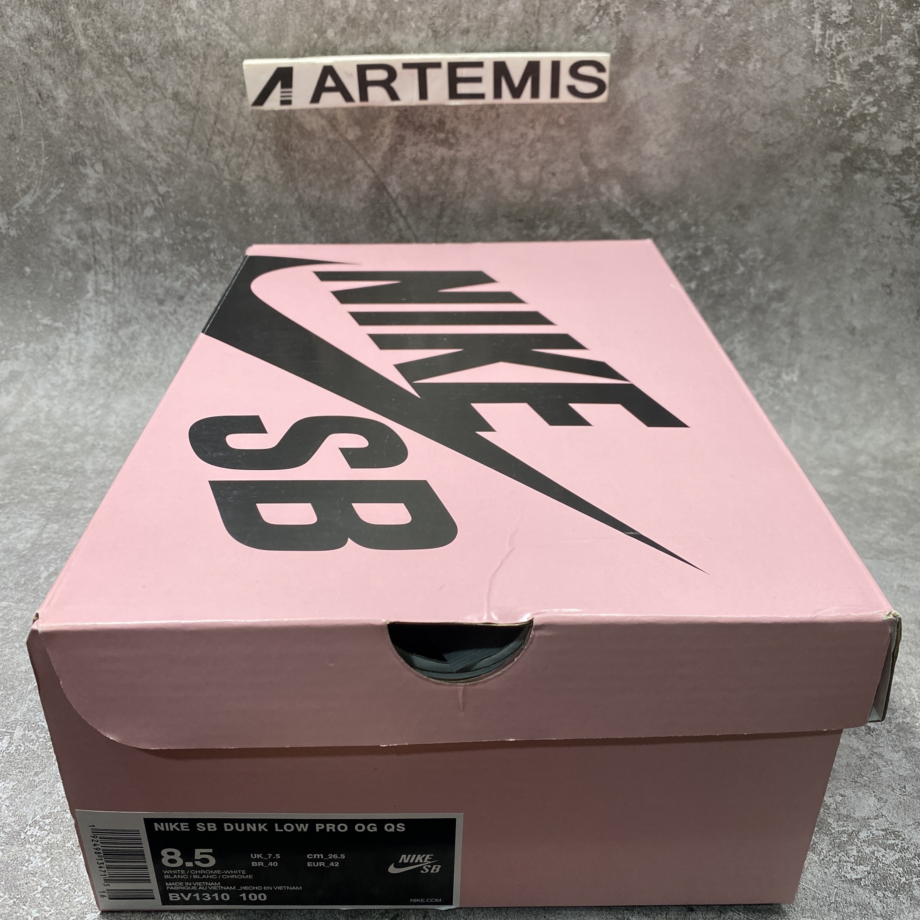 nike sb dunk low Di*m*nd s*pply co white Di*m*nd