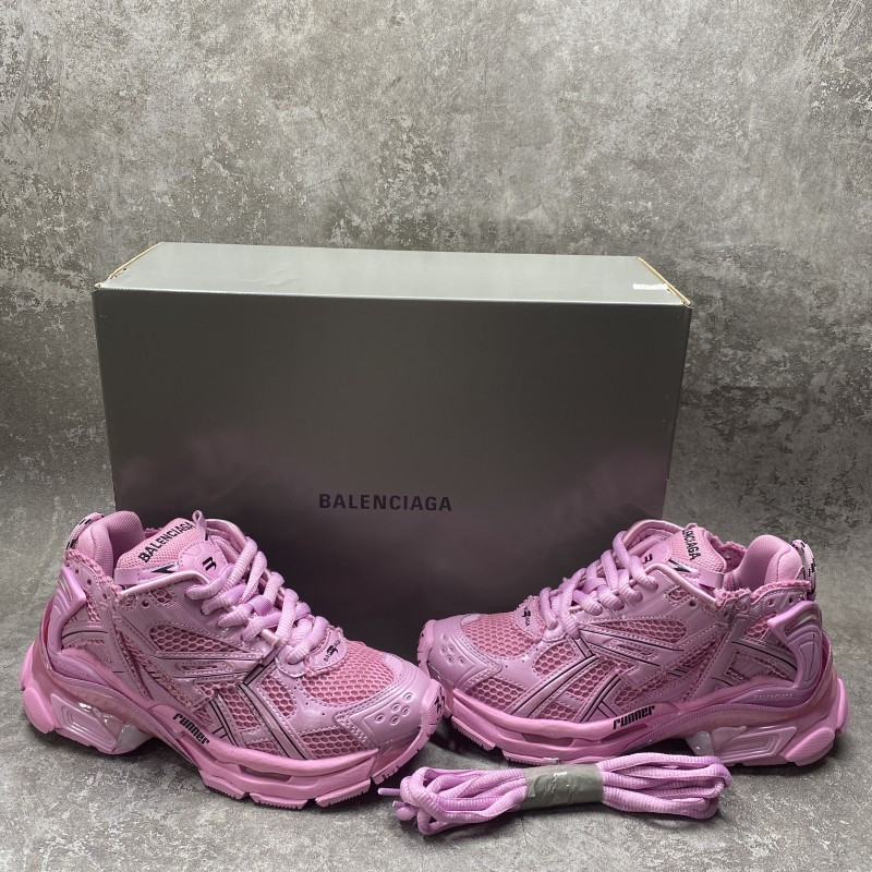 Balenciga Runner Pink