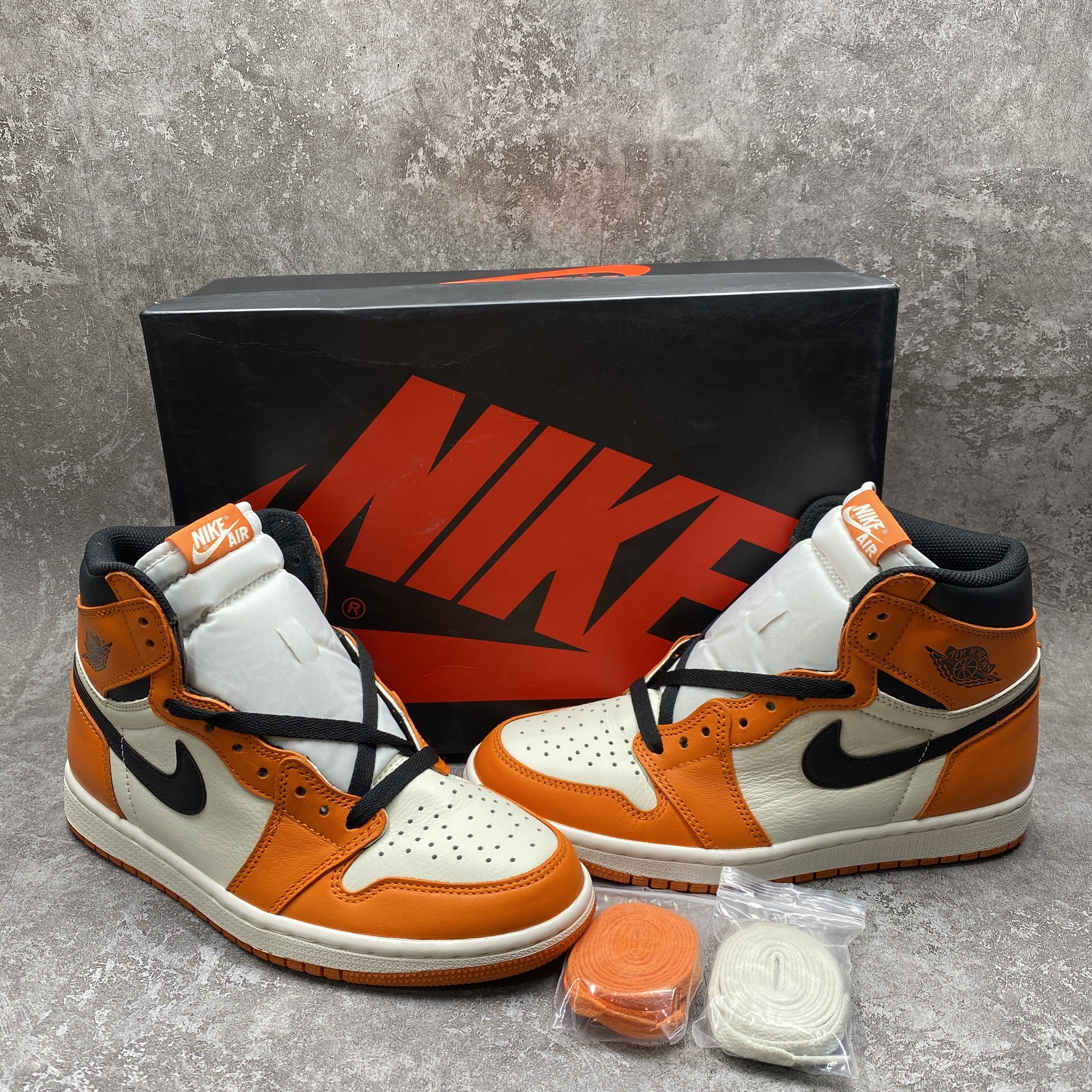 Air Jordan 1 Retro Reverse Shattered Backboard