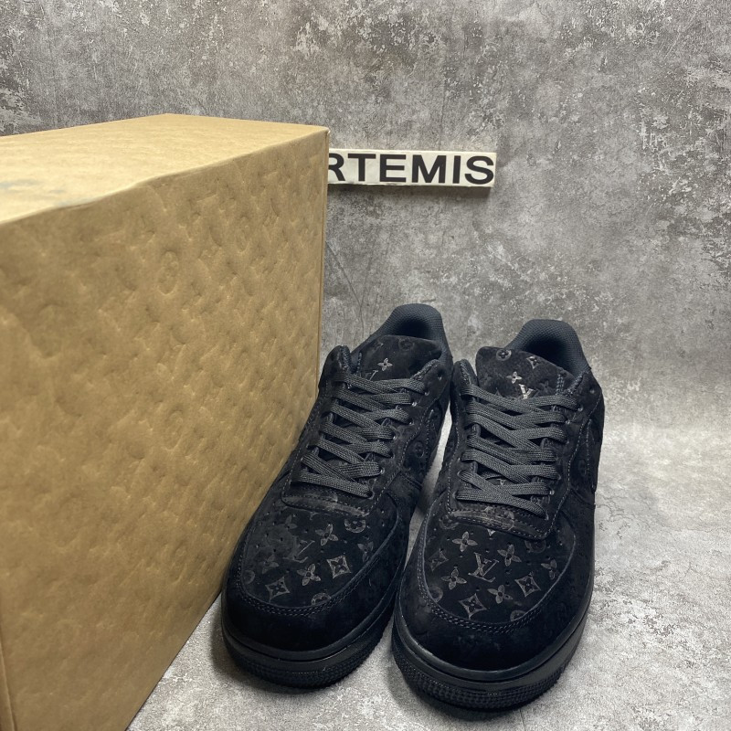 1V x Air Force 1 Low By Virgil Abloh Black