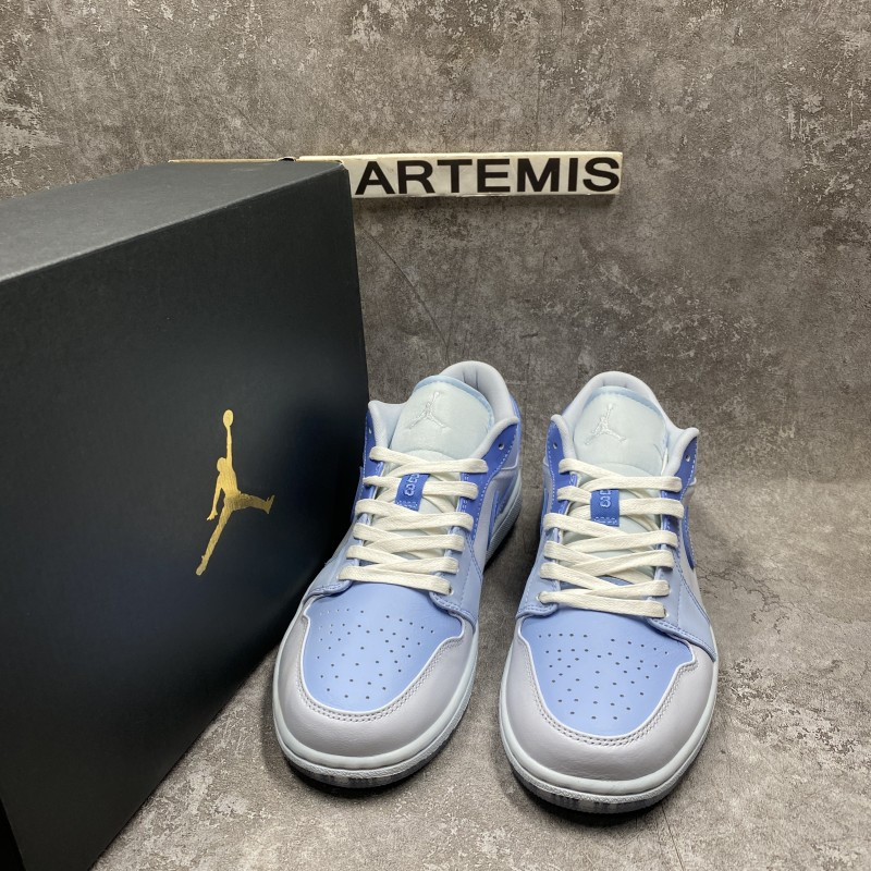 Air Jordan 1 Low SE Mighty Swooshers