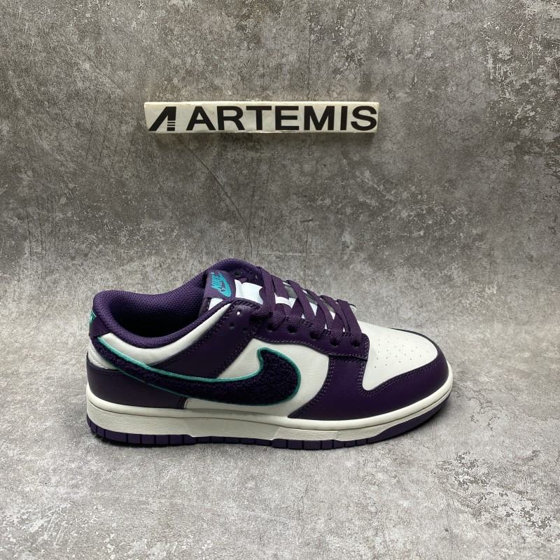 Nike Dunk Low Chenille Swoosh