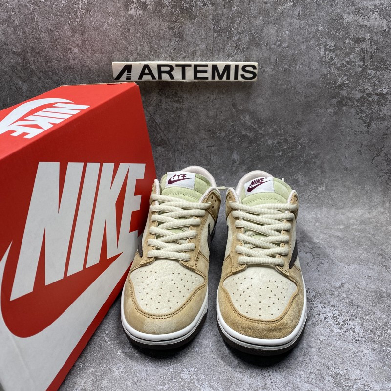 Nike Dunk SB Low Travis Scott x PlayStation