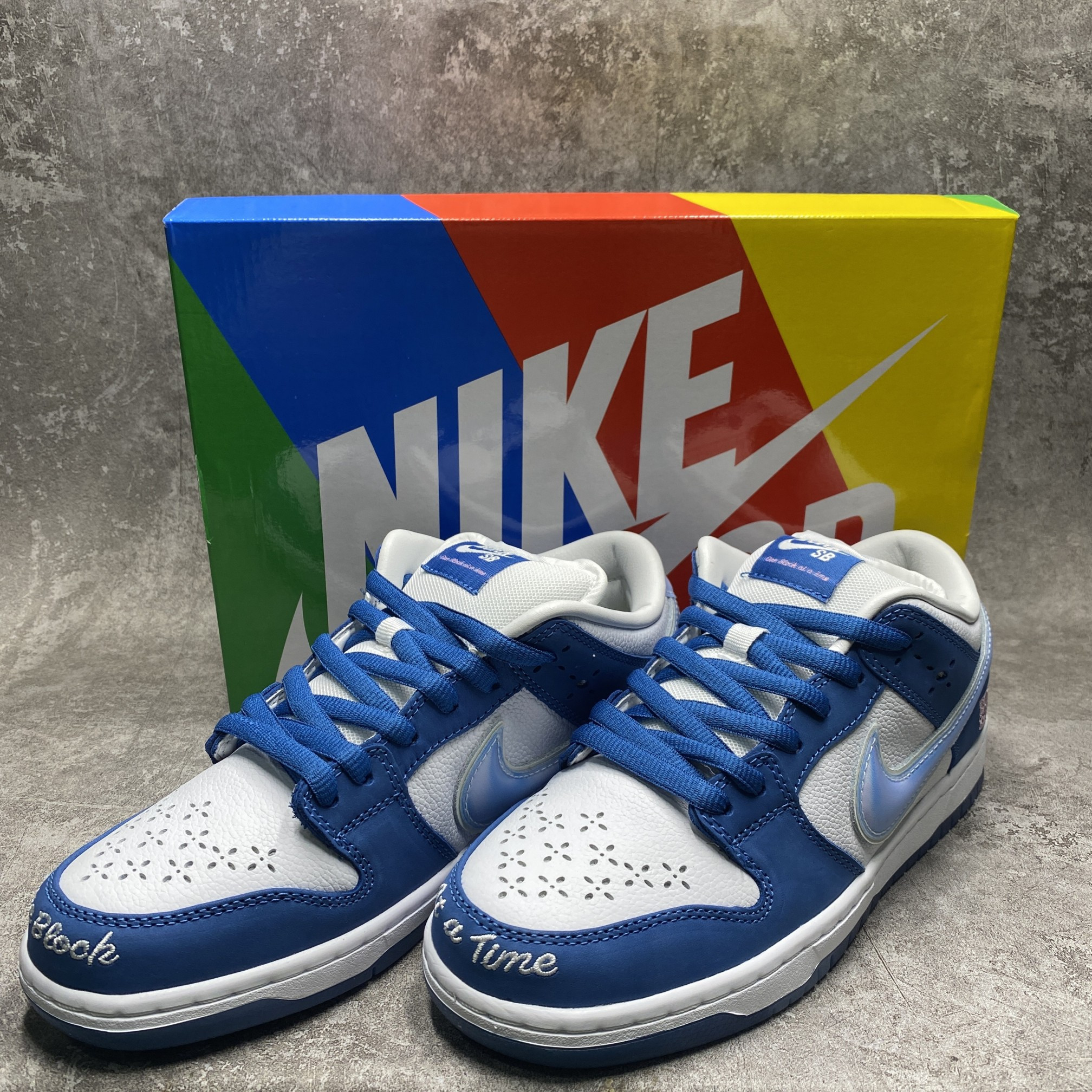 Nike SB Dunk Low Born x Raised One Block At A Time