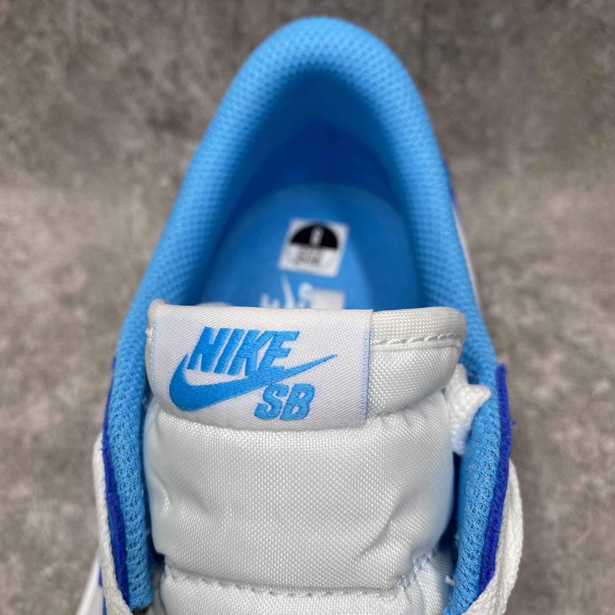 Air Jordan 1 Low SB UNC