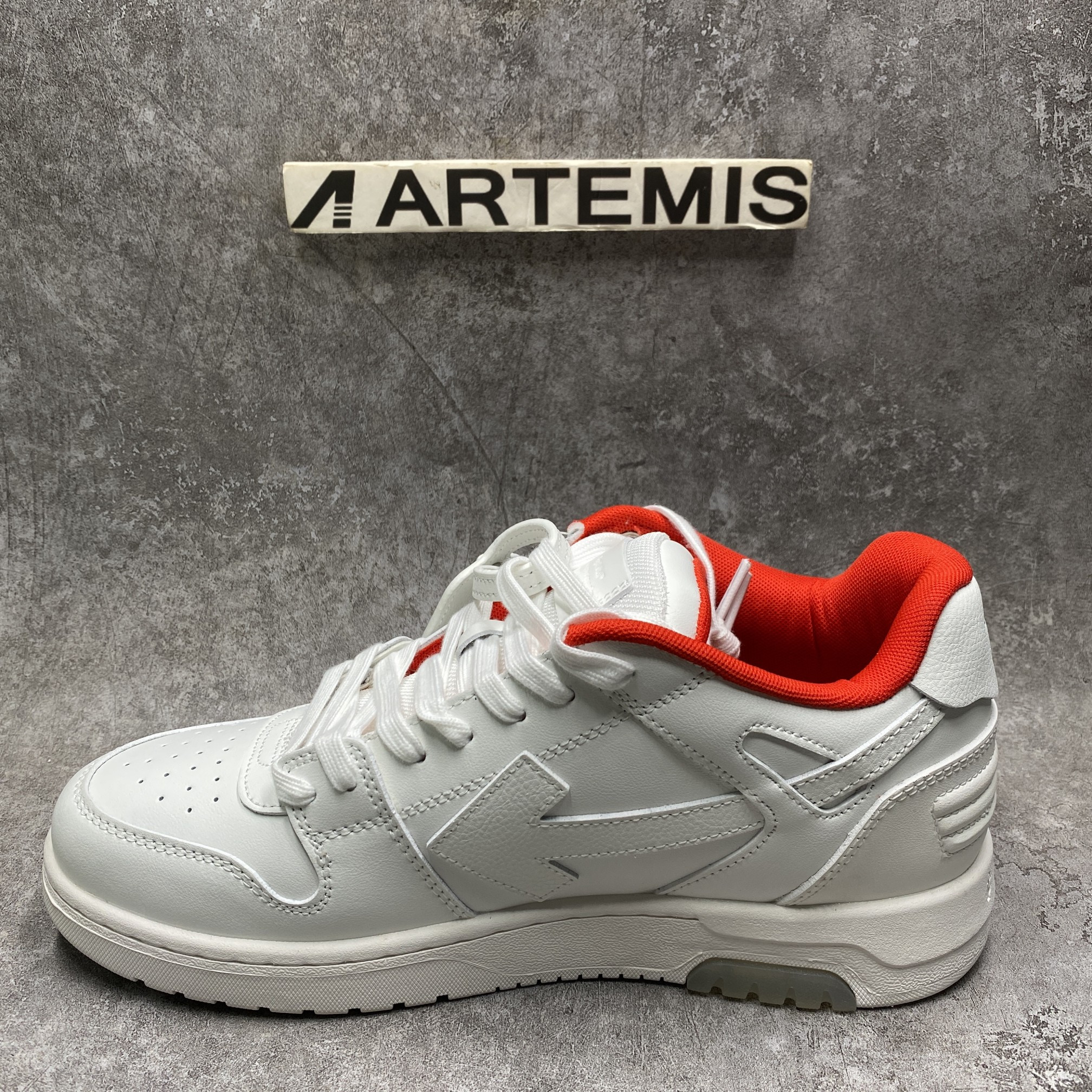 OFF-WHITE Out Of Office OOO Low Tops For Walking White White Red FW21
