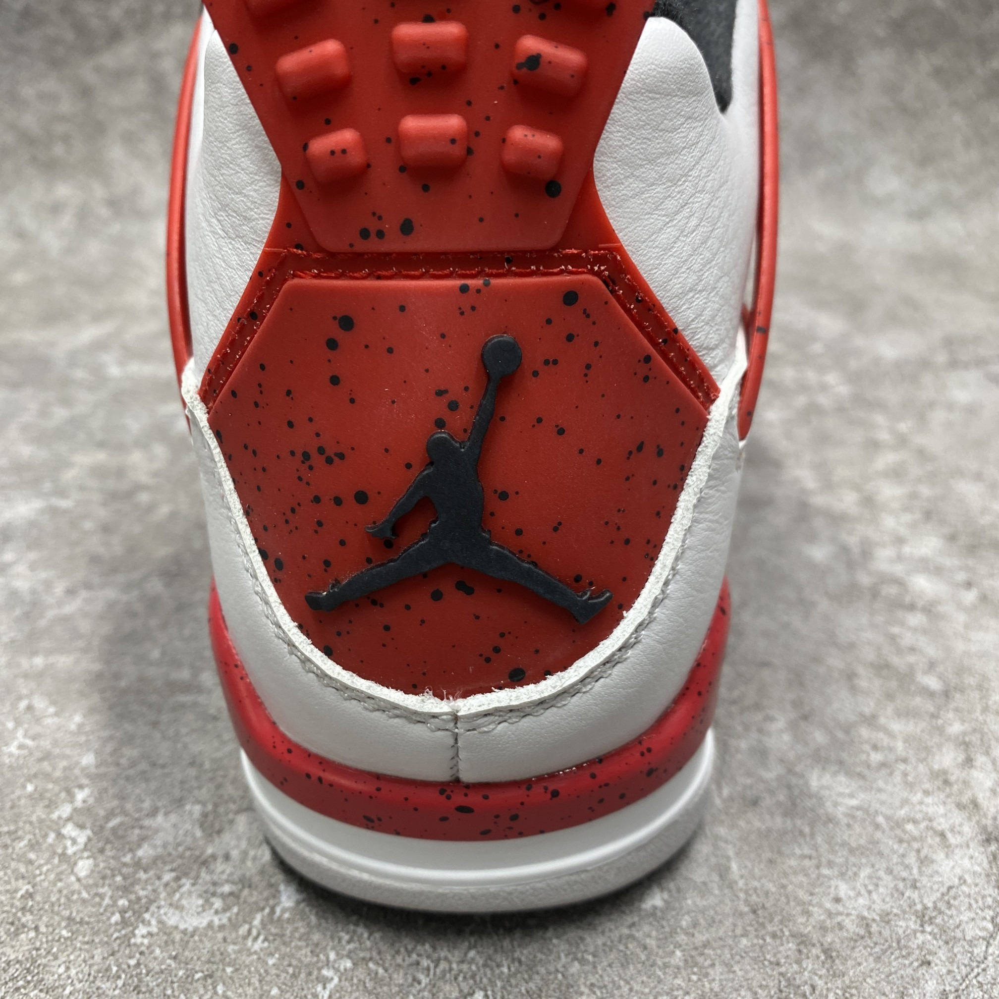 Air Jordan 4 Red Cement