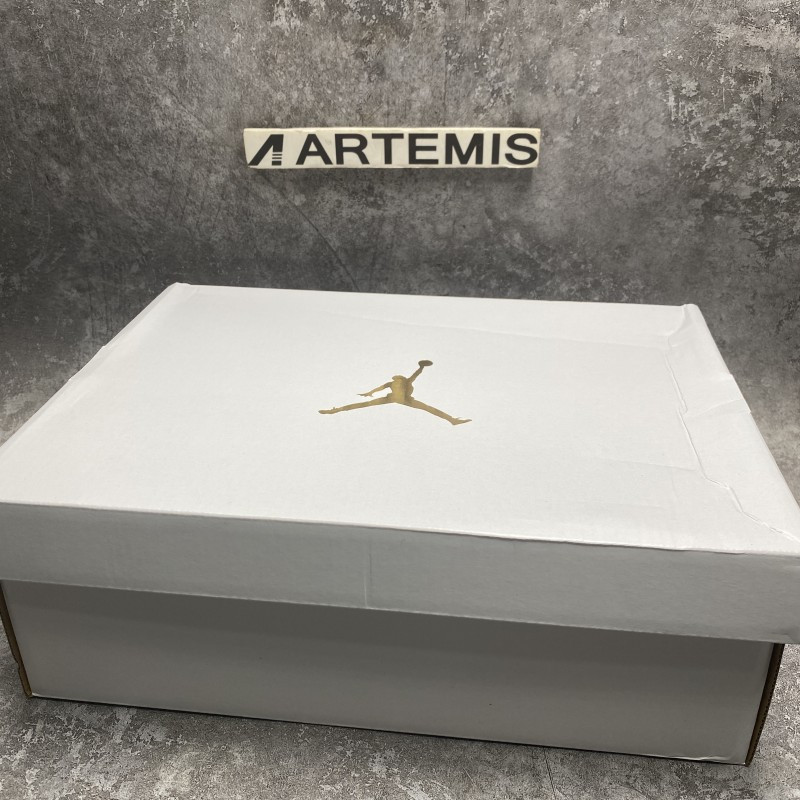 Air Jordan 11 Retro Neapolitan