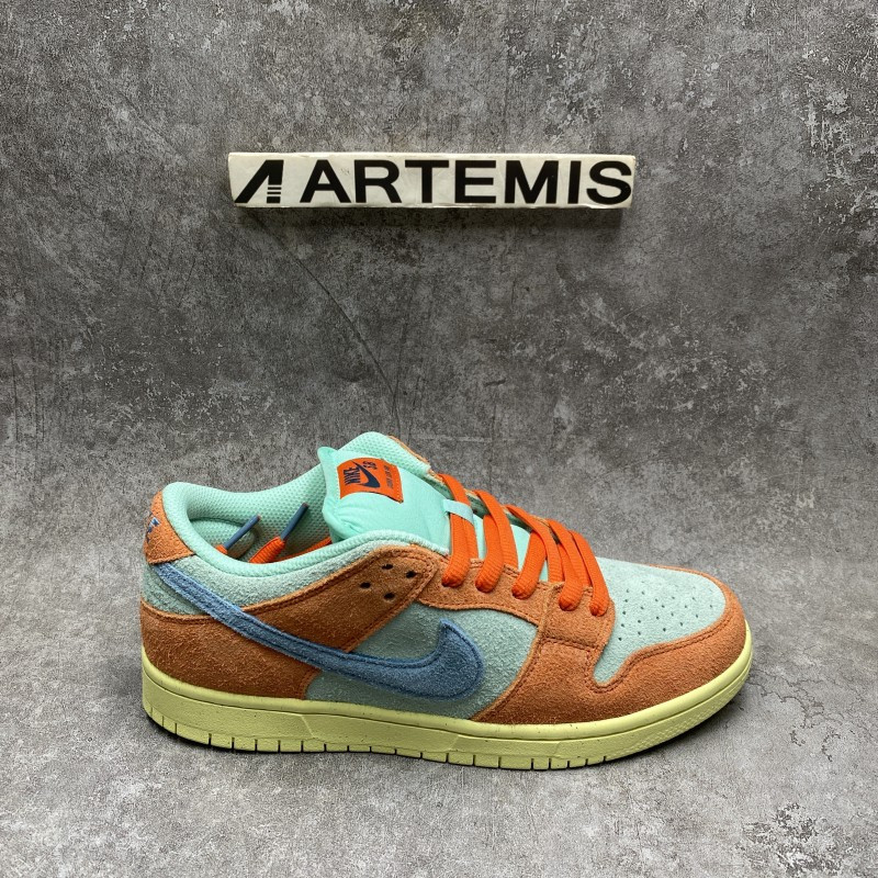Nike SB Dunk Low Orange Aqua