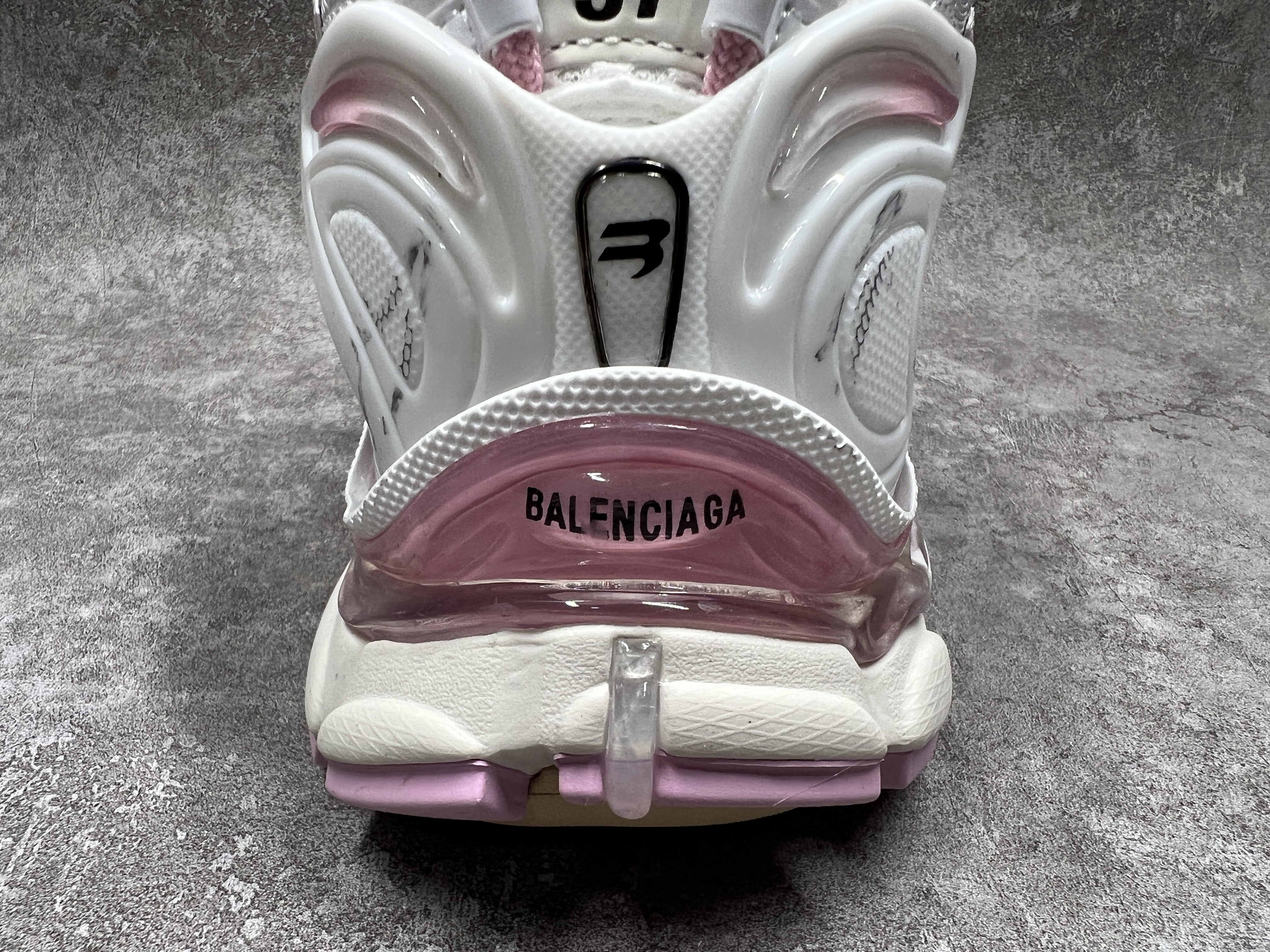 Balenciga Runner Sneaker Pink