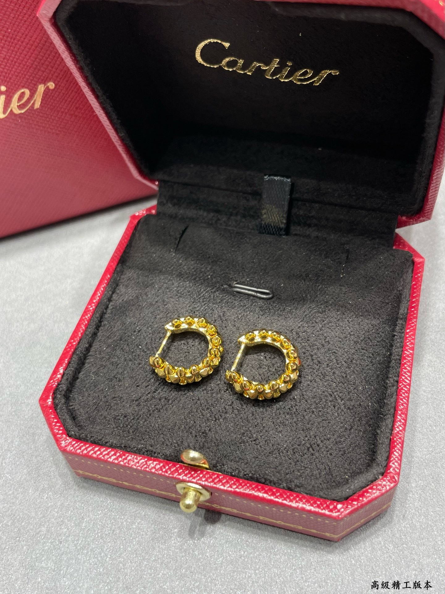 Ca*t*er mini bullet earrings
