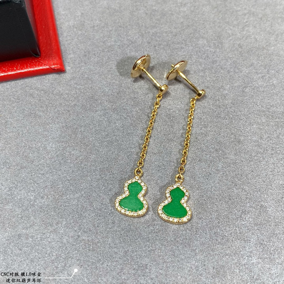 Qee1in mini gourd earrings