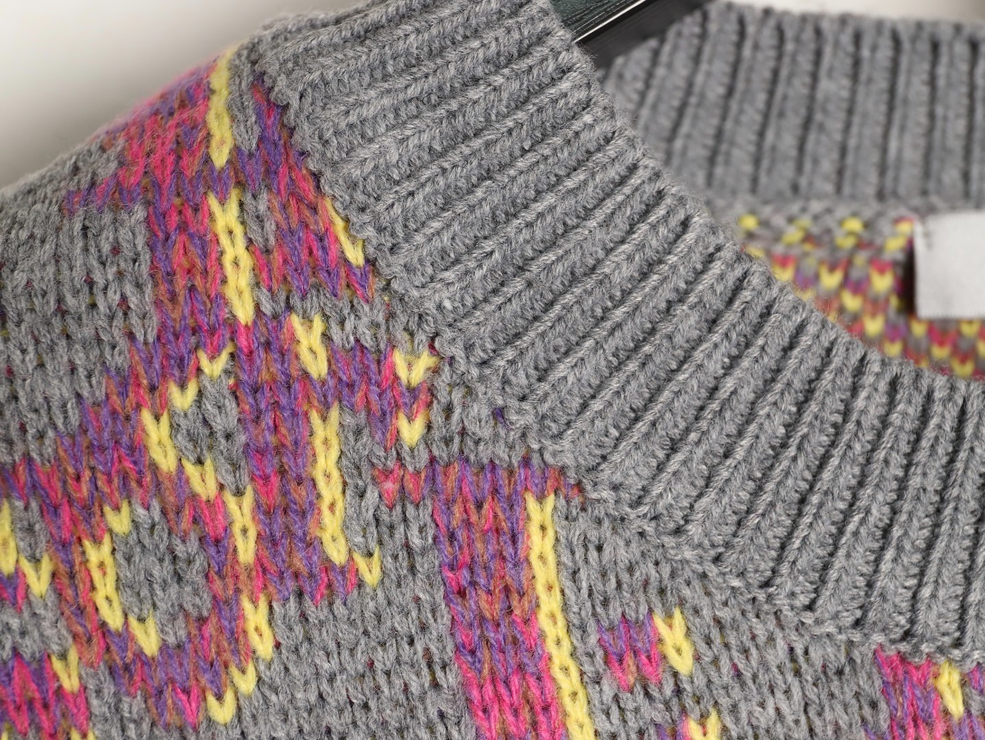 D*or cd sweaters