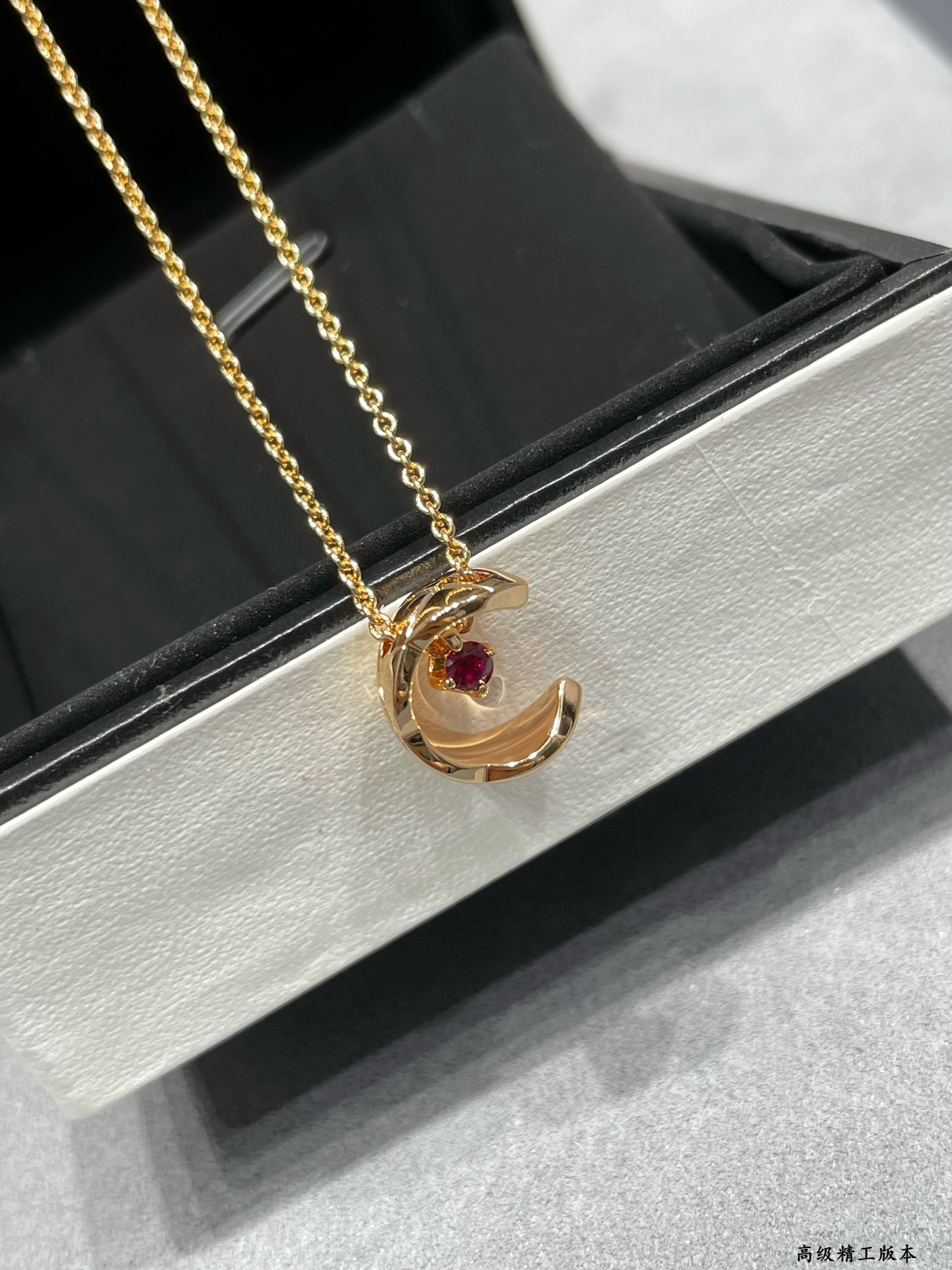 ch*el carved Di*m*nd pink Di*m*nd sailor moon necklace