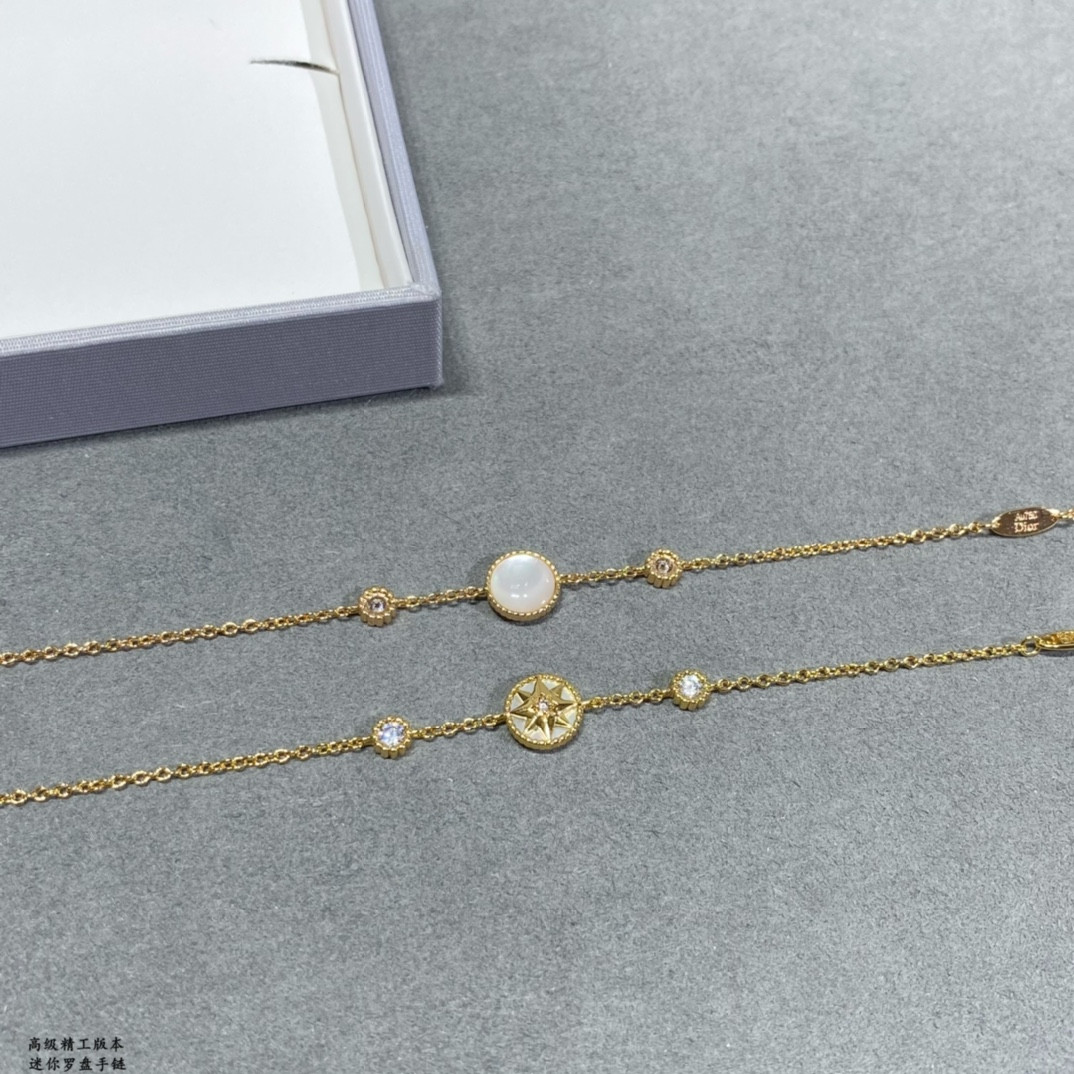 D*or mini compass bracelet