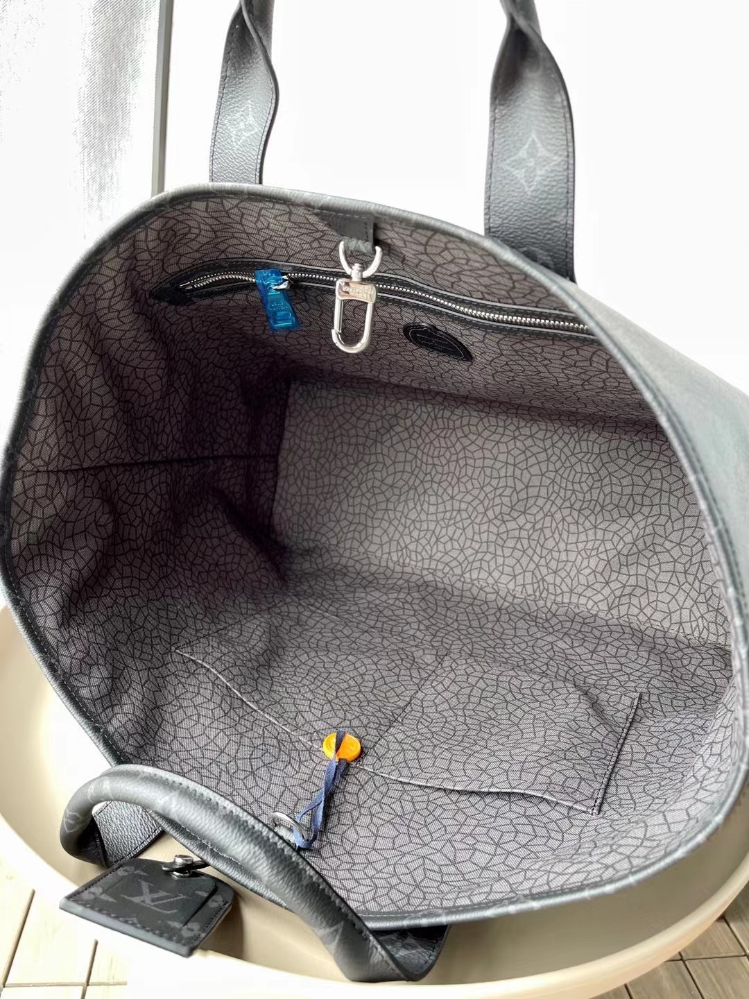 M46434 LV x YK Weekend Tote M46434