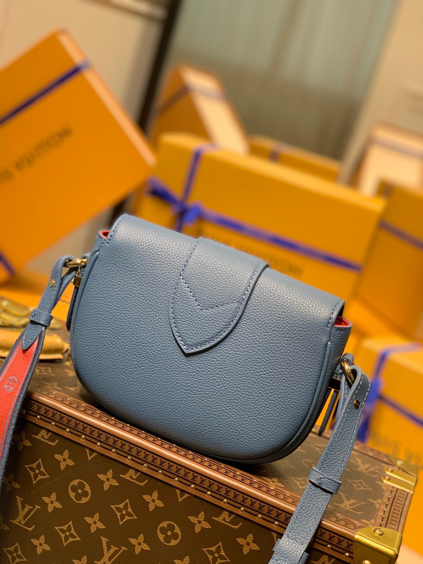 LV PONT 9 SOFT PM M58964