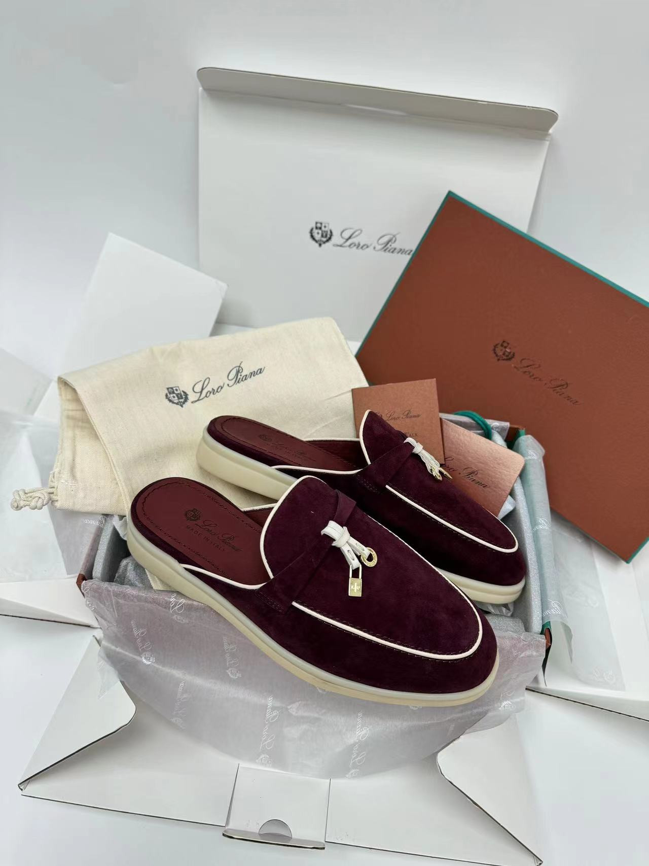 ua l**o p*ana babouche charms walk moccasin slipper moccasin (cusT0mized, no return no exchange)