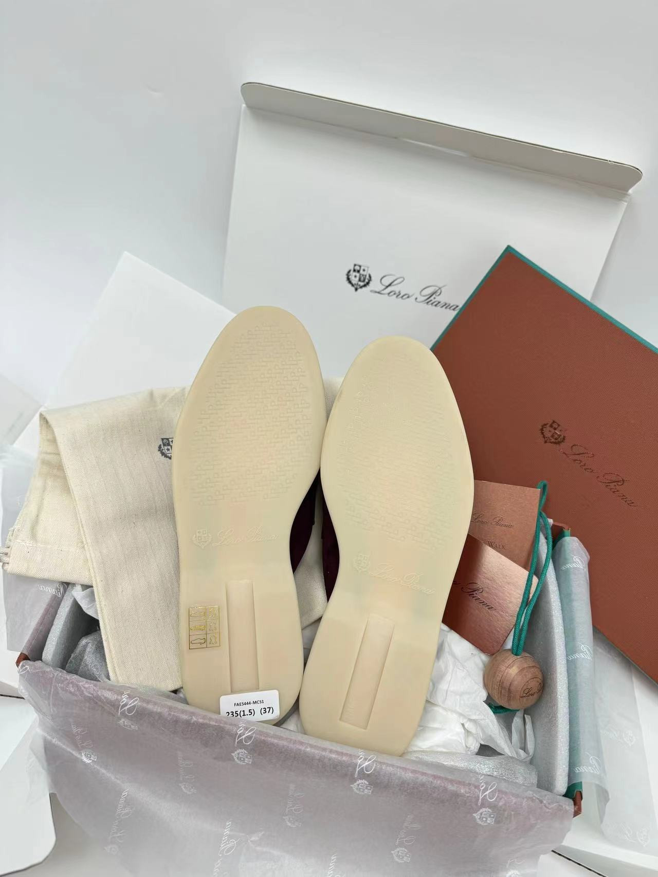 ua l**o p*ana babouche charms walk moccasin slipper moccasin (cusT0mized, no return no exchange)