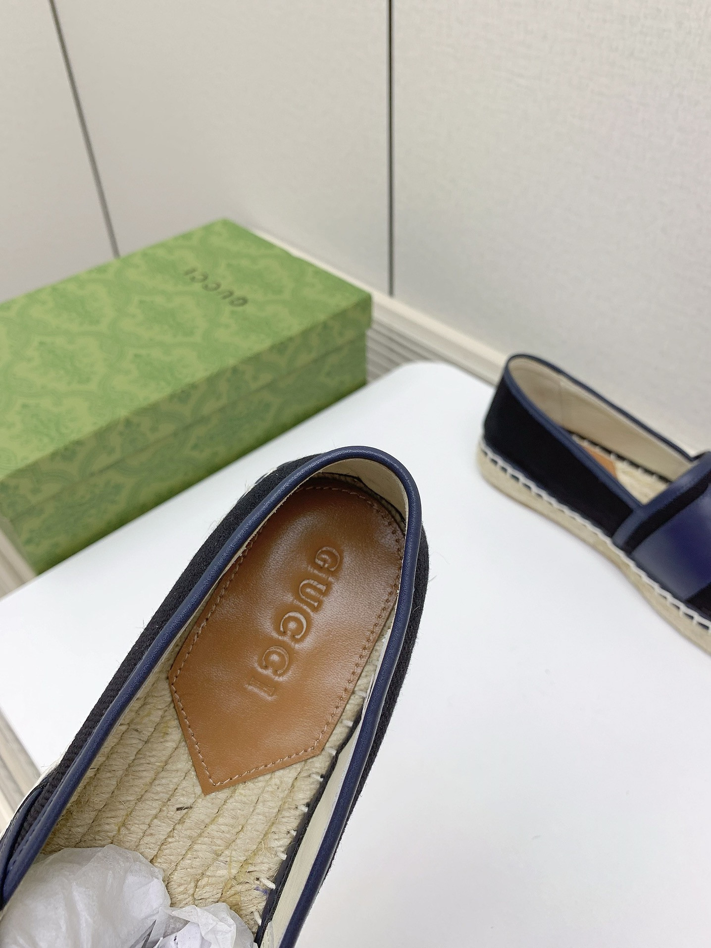 ua G*u*i interlocking g espadrille