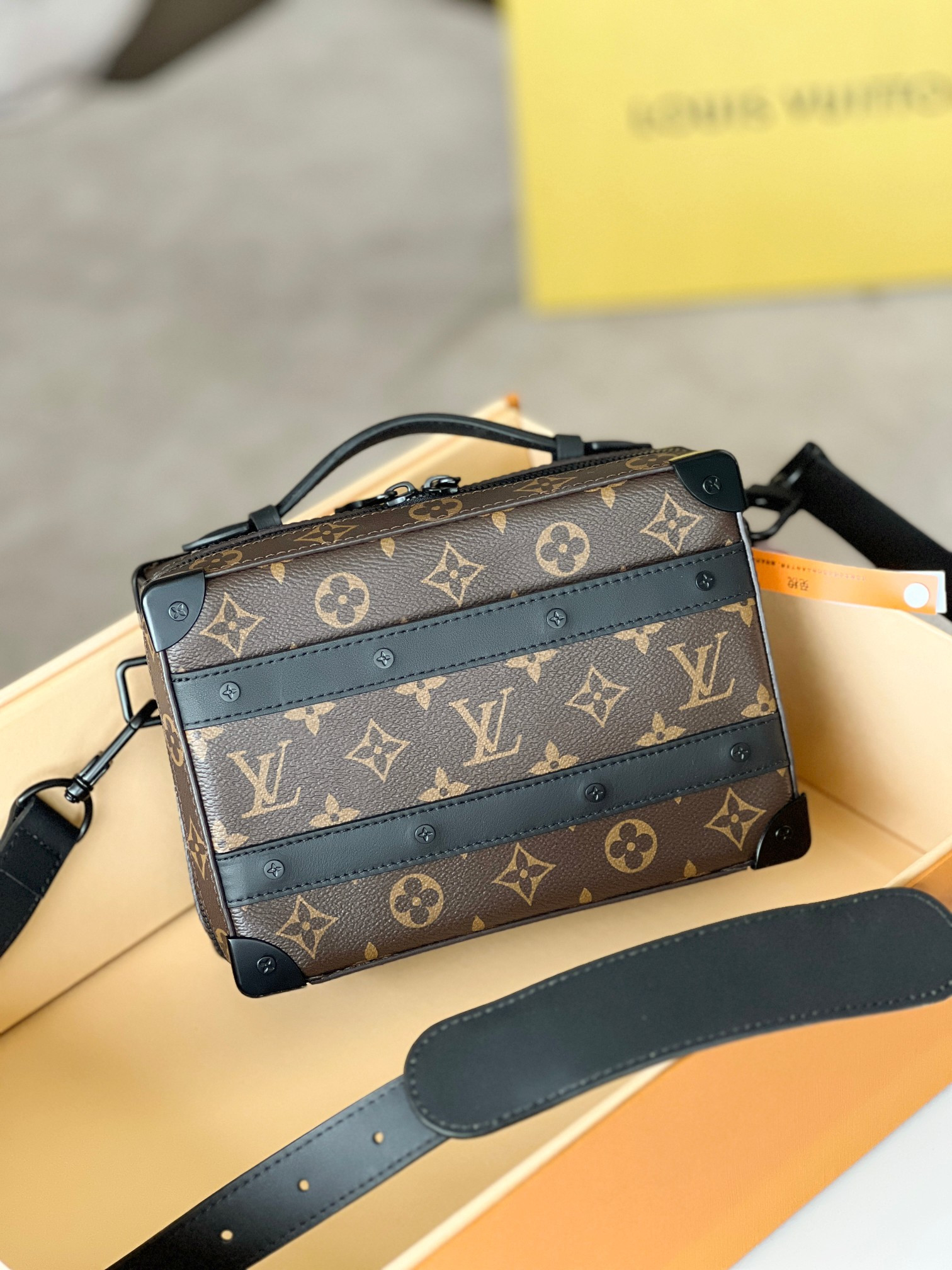 LV M45935 Outdoor Messenger 10.2 x 7.9 x 4.1 inches
