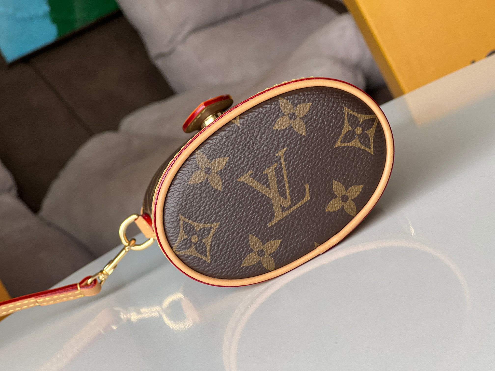 LV Fold Me Pouch M80874 14.5x18x6.5cm