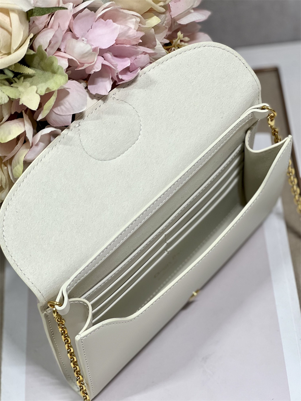 D*or bobby east-west pouch with chain latte smooth calfskin white