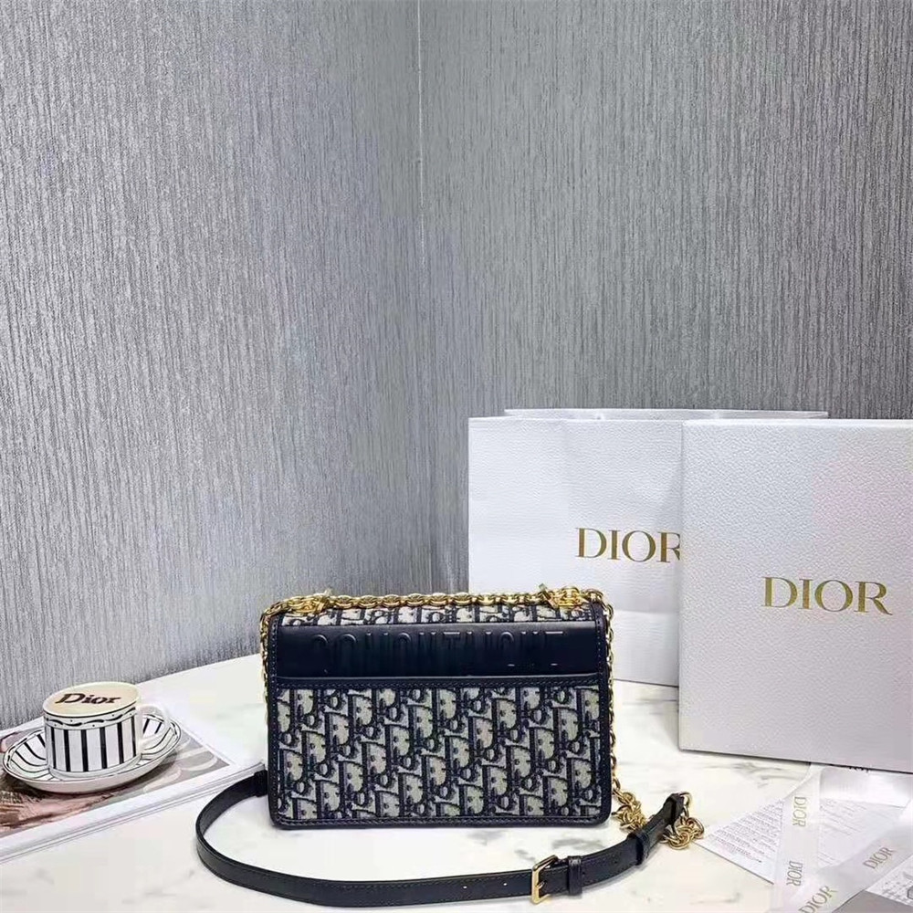 D*or 30 montaigne chain bag oblique 24x18x8 cm