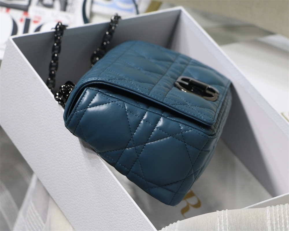 medium d*or caro bag navy S*pple cannage calfskin with silver hardware 25.5 x 15.5 x 8 cm